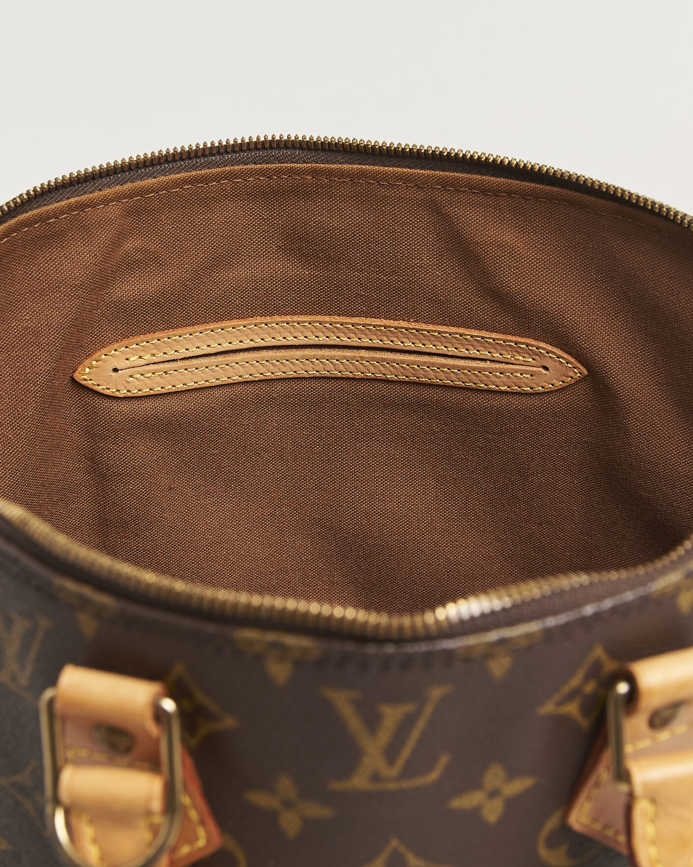 Herre | Pre-Owned & Vintage Bags | Louis Vuitton Pre-Owned | Alma Bag PM Monogram