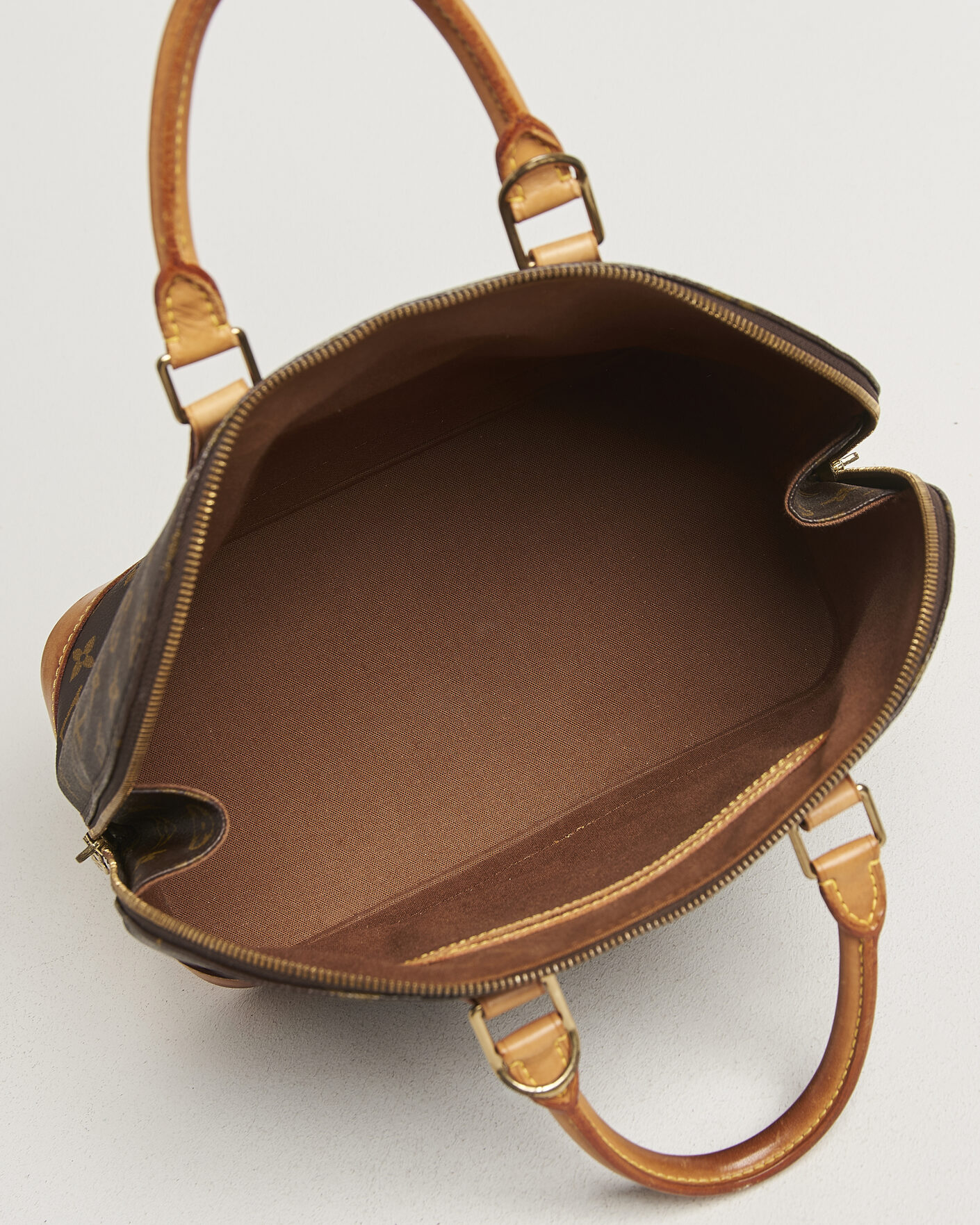 Herre | Pre-Owned & Vintage Bags | Louis Vuitton Pre-Owned | Alma Bag PM Monogram