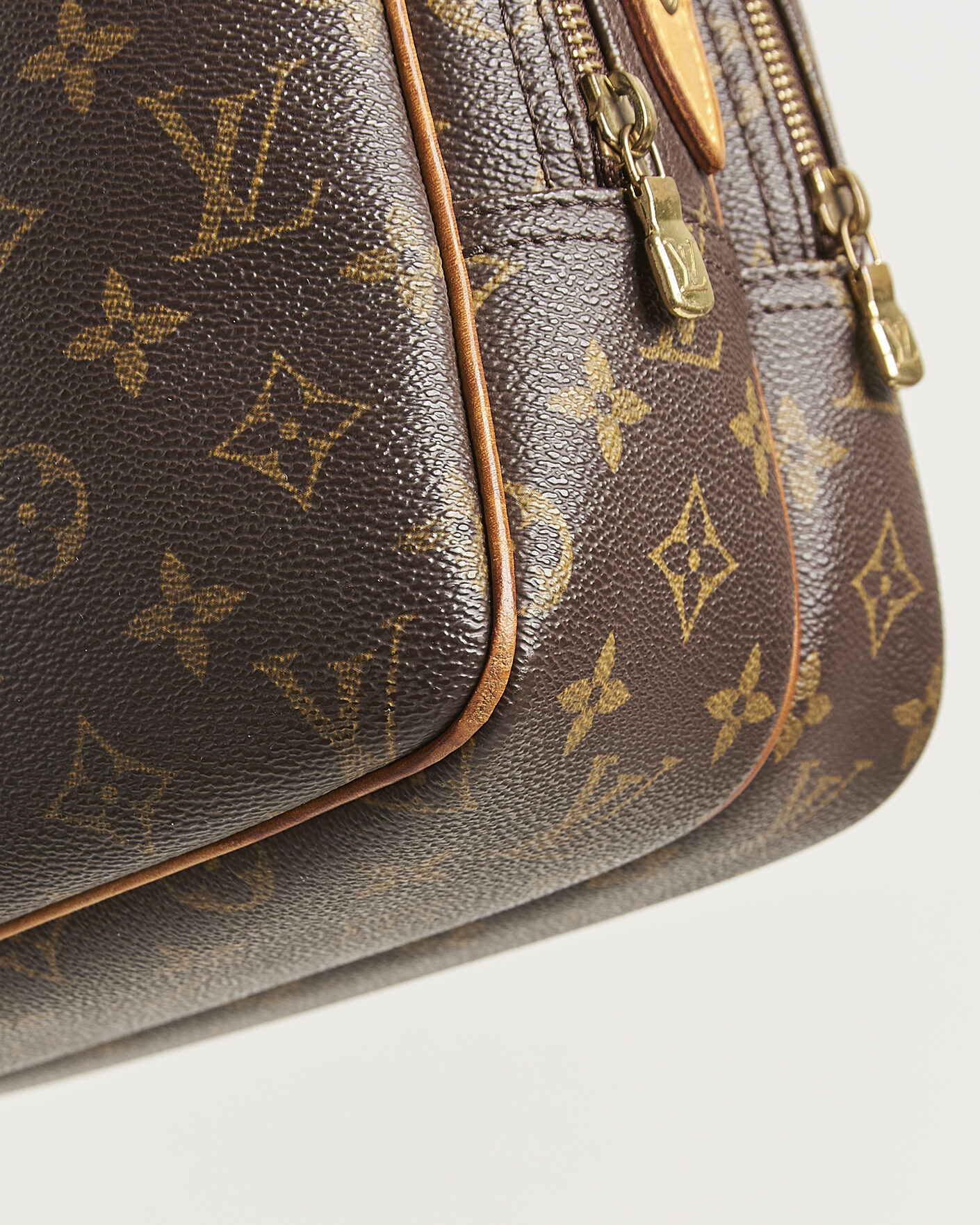 Herre | Pre-Owned & Vintage Bags | Louis Vuitton Pre-Owned | Reporter Bag PM Monogram