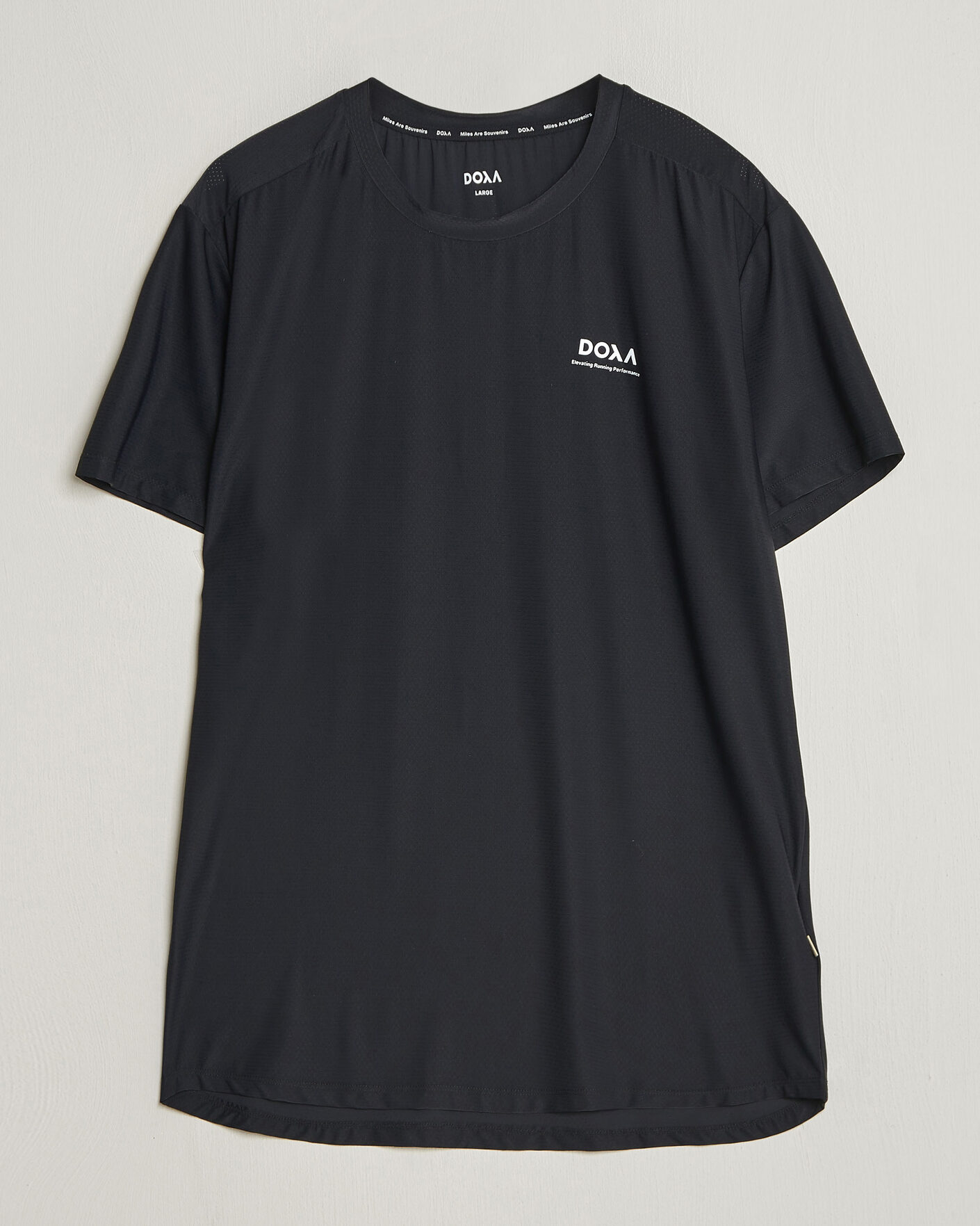 Herre | T-Shirts | DOXA | Rerun Short Sleeve T-Shirt Black