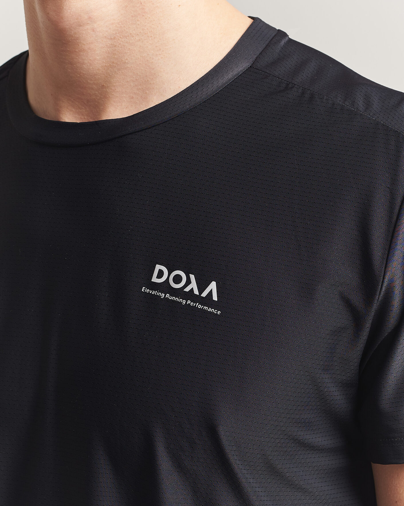 Herre | T-Shirts | DOXA | Rerun Short Sleeve T-Shirt Black