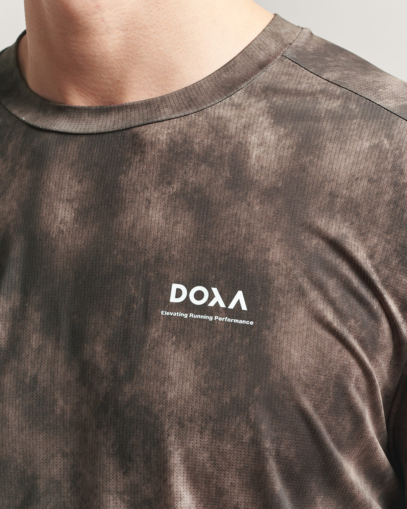 Herre | T-Shirts | DOXA | Rerun Long Sleeve T-Shirt Taupe