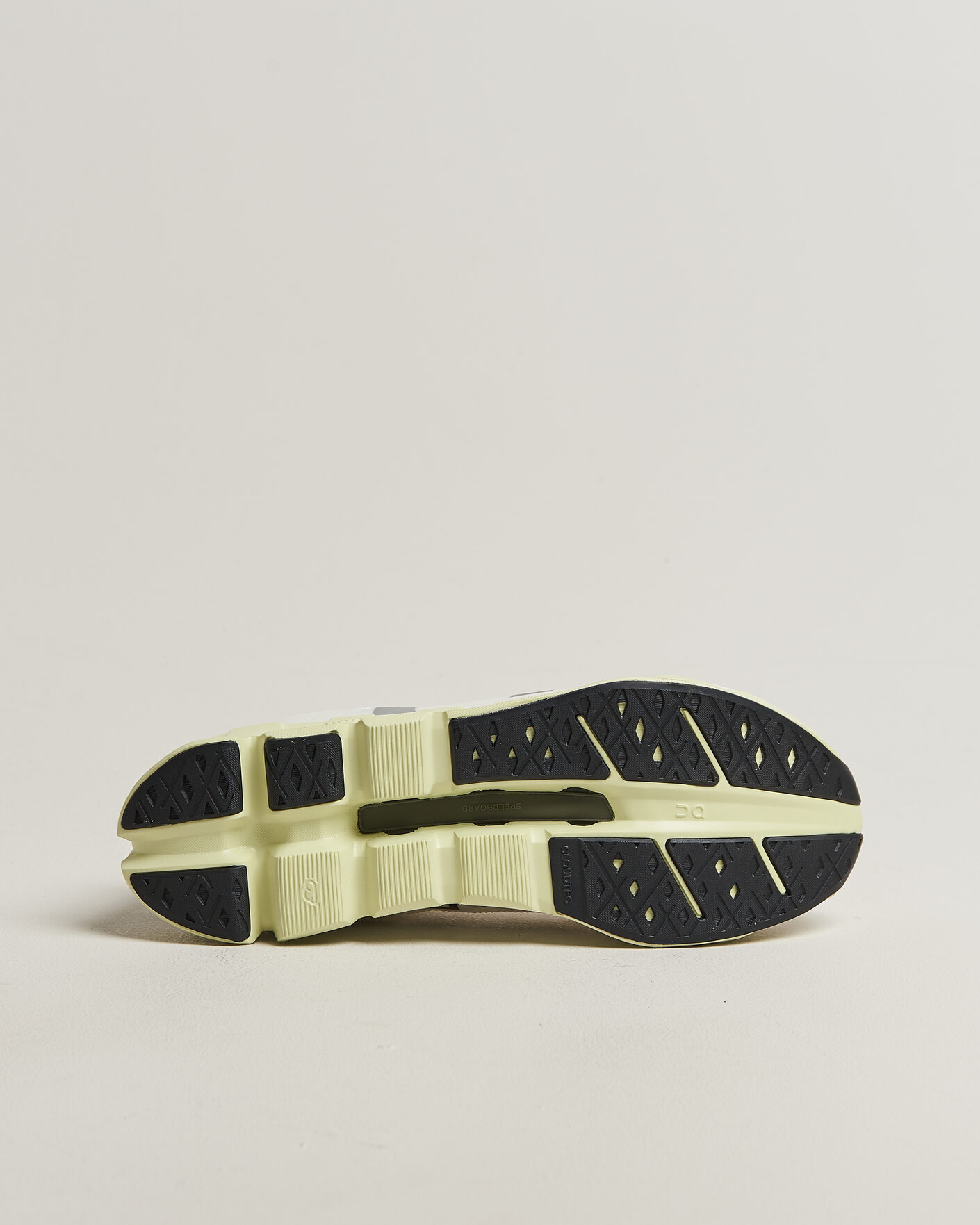 Herre | Løpesko | On | Cloudflow 5 Ivory/Linen