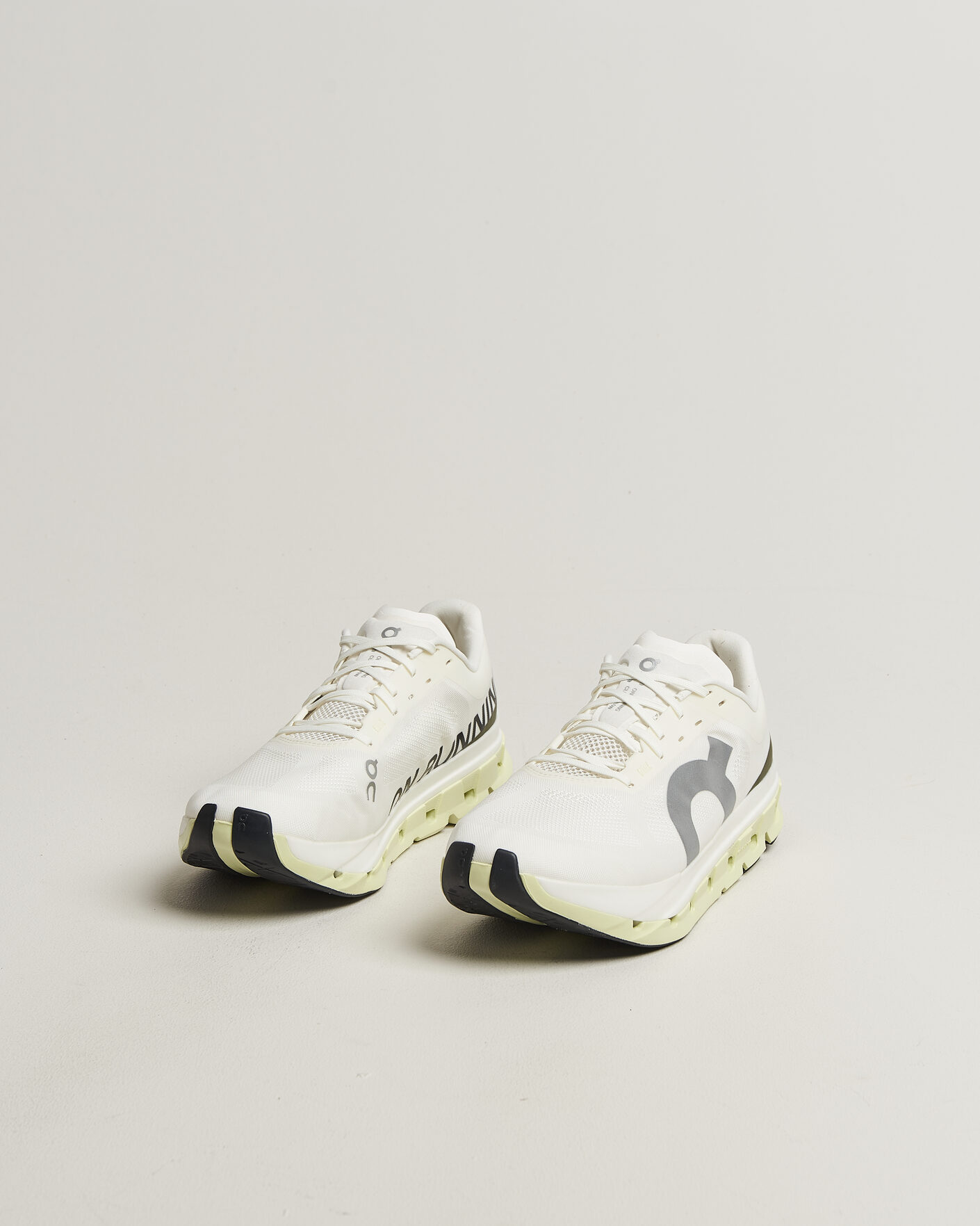 Herre | Løpesko | On | Cloudflow 5 Ivory/Linen