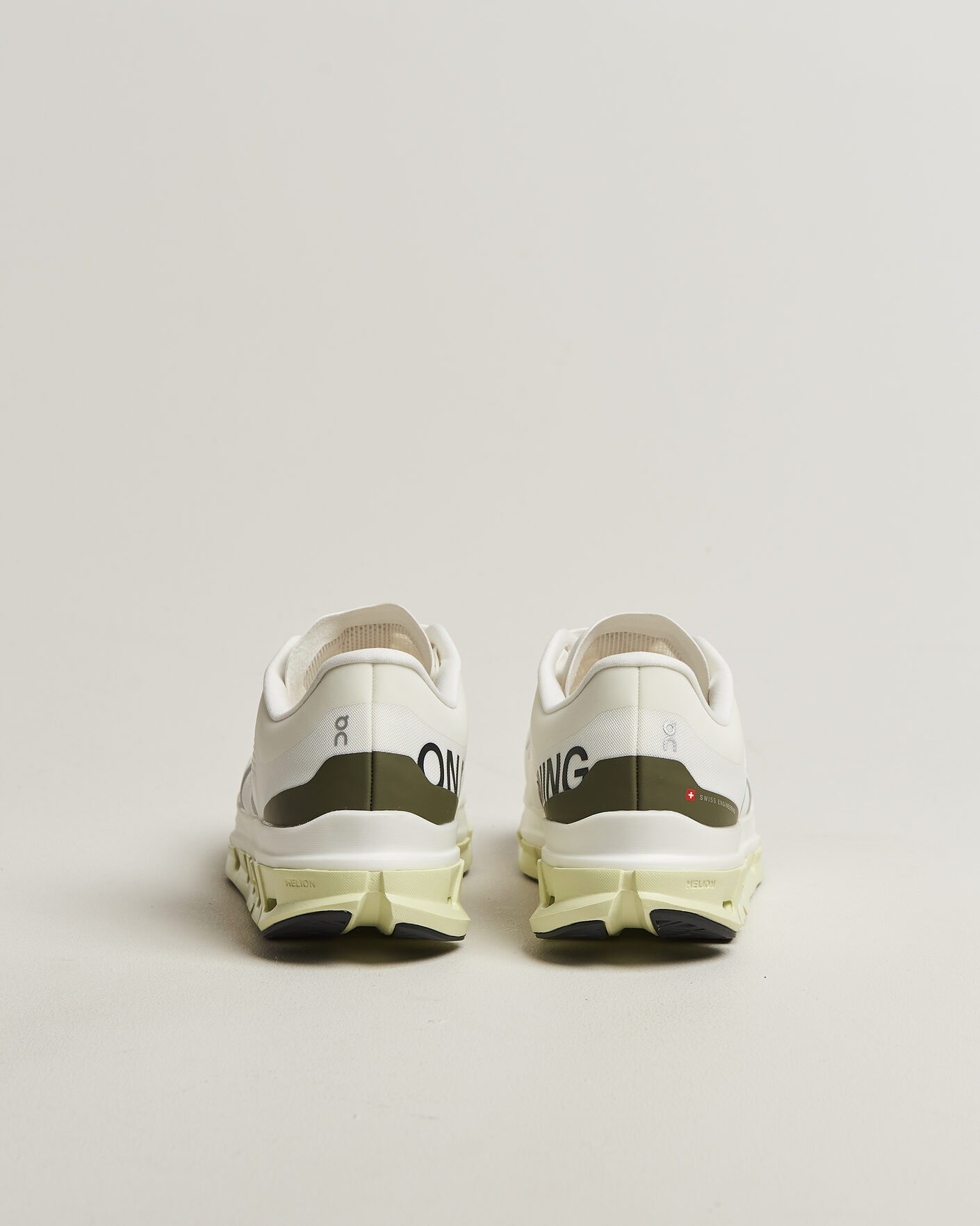 Herre | Løpesko | On | Cloudflow 5 Ivory/Linen