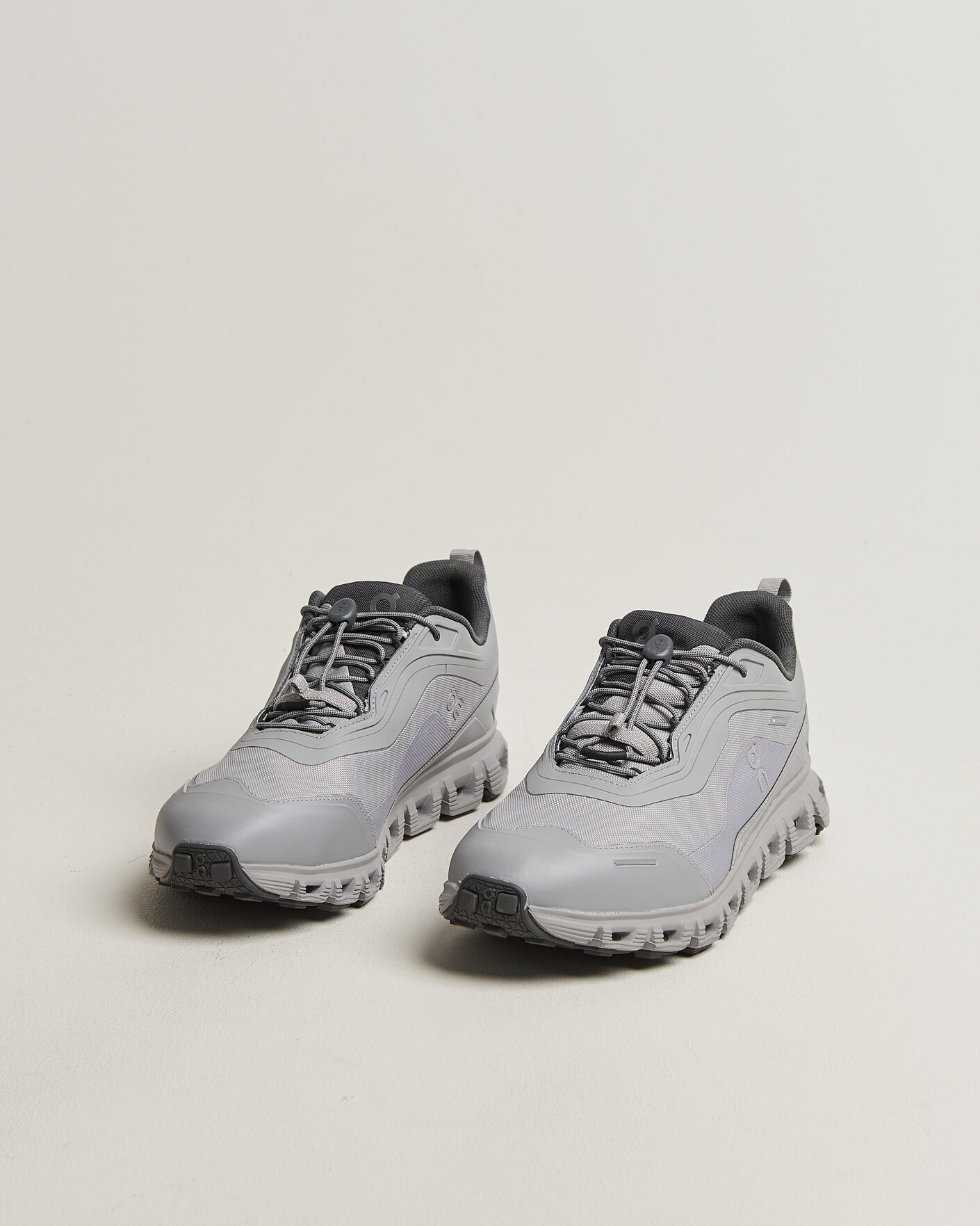 Herre | Trail Sneakers | On | Cloud 6 Geo Waterproof Alloy/Alloy