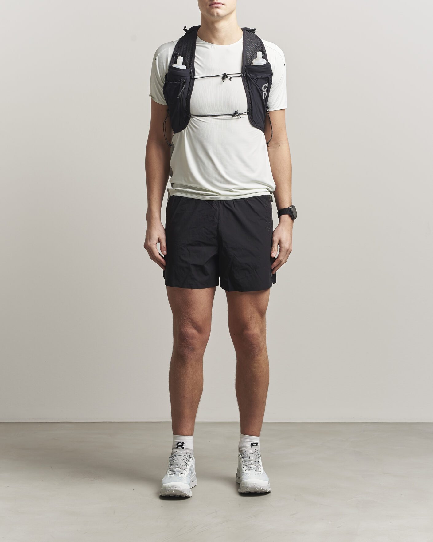 Herre | Active Assesoarer | On | Ultra Vest Pro 10L Black