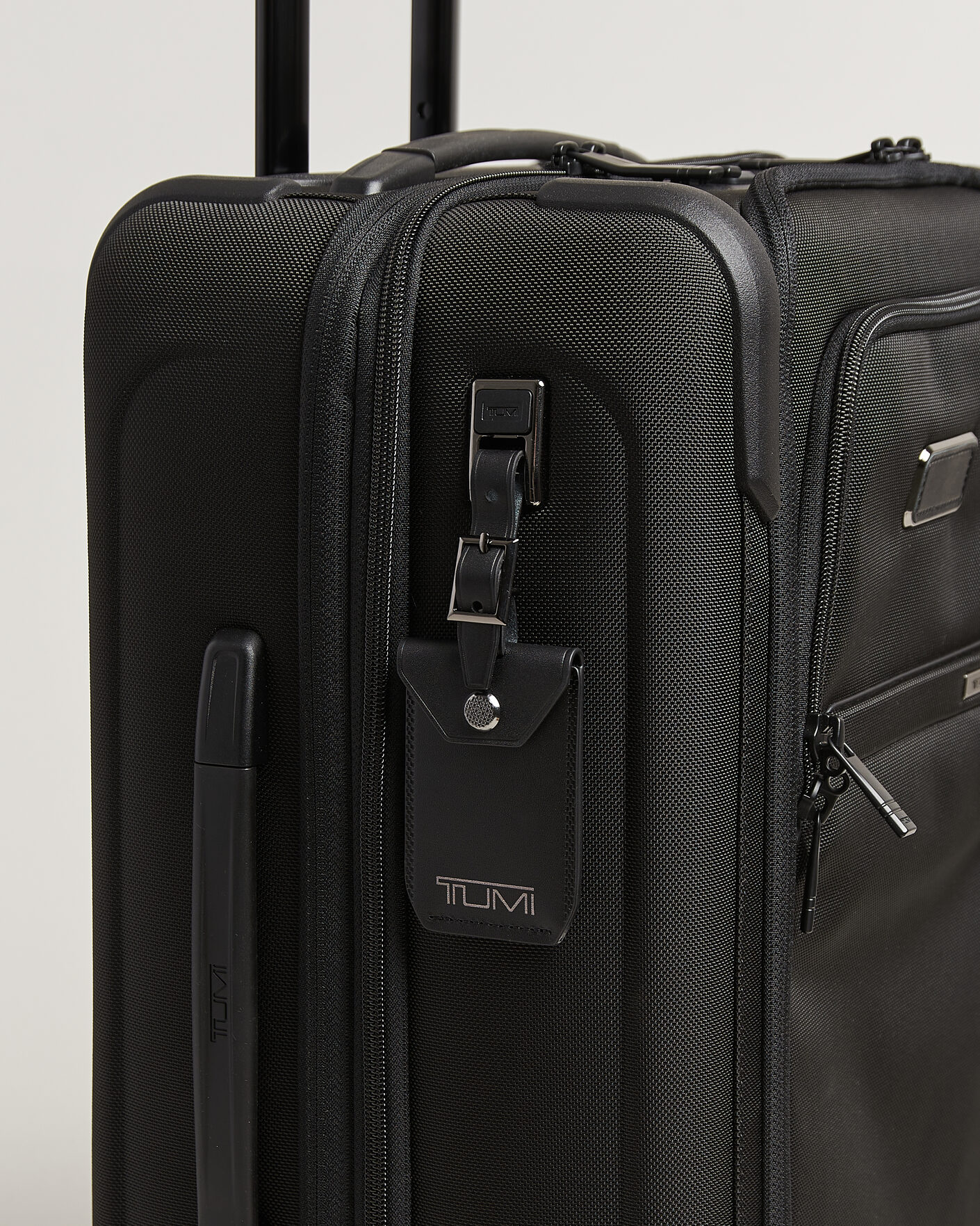 Herre | Vesker | TUMI | Alpha 4 Dual Access Expansion Cross Over Black