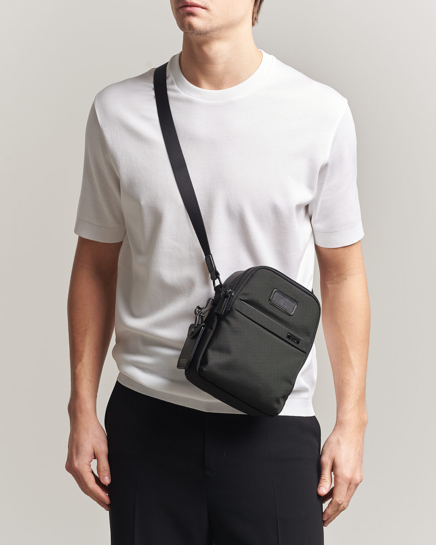 Herre | Vesker | TUMI | Alpha 4 Small Crossbody Bag Black