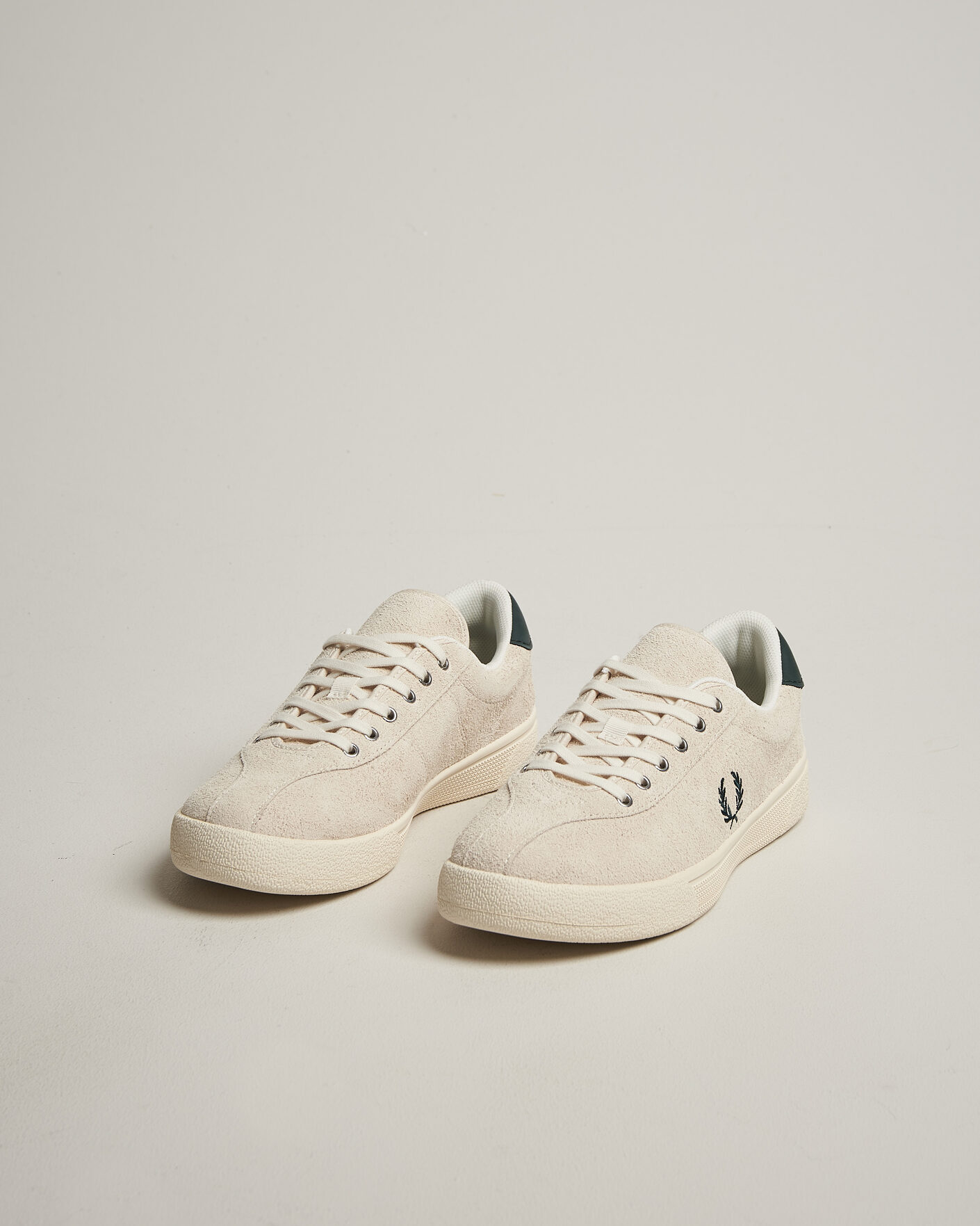 Herre | Sneakers | Fred Perry | Tennis Suede Sneaker Ecru
