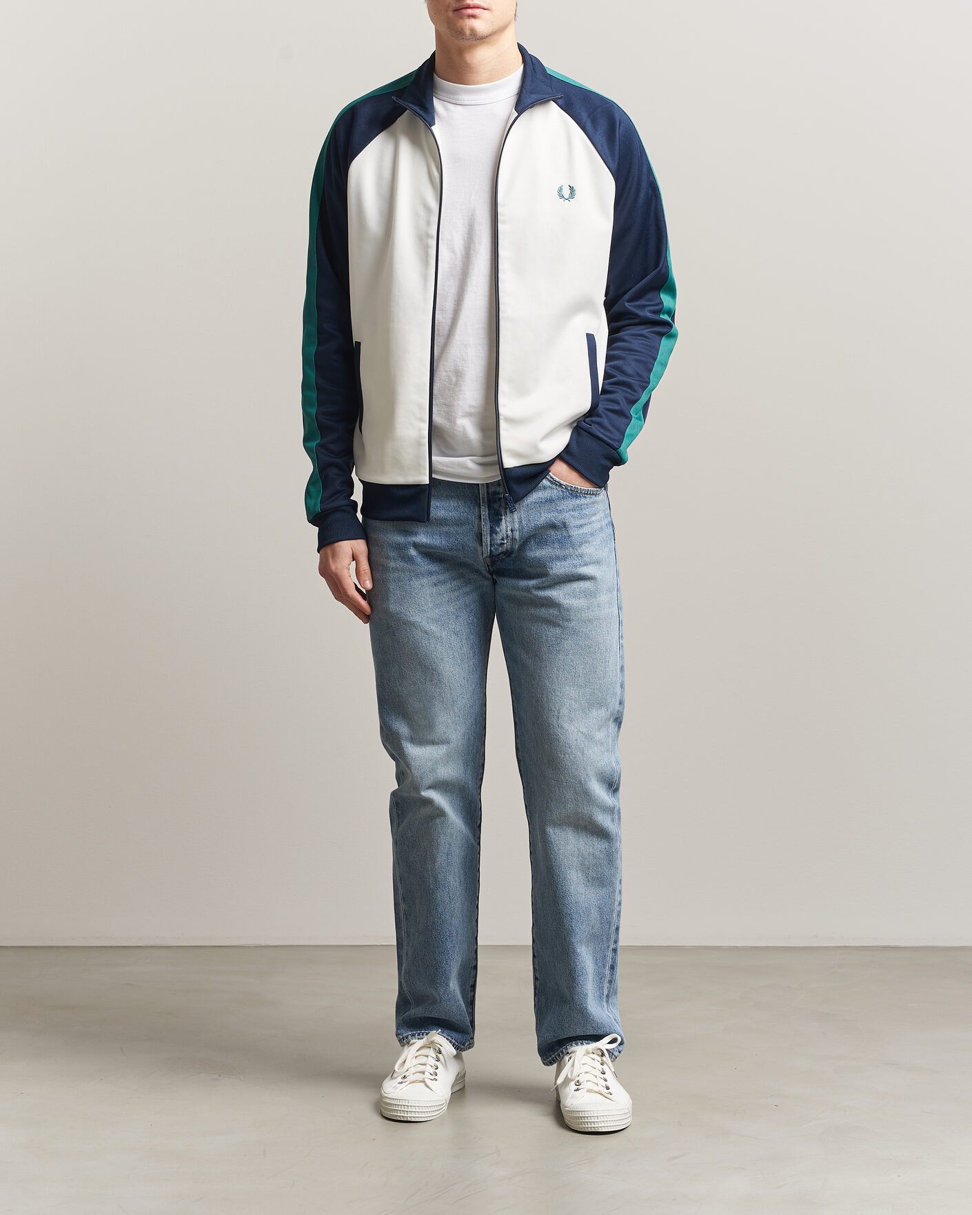 Herre | Gensere | Fred Perry | Contrast Sleeve Track Jacket Snow White
