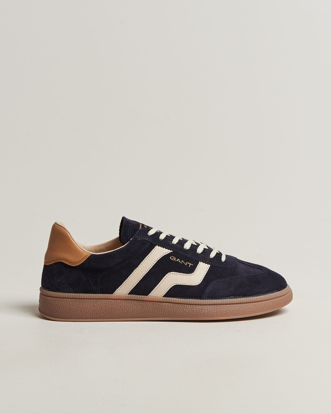 Herre | Sneakers | GANT | Cuzmo Suede Sneaker Marine/White
