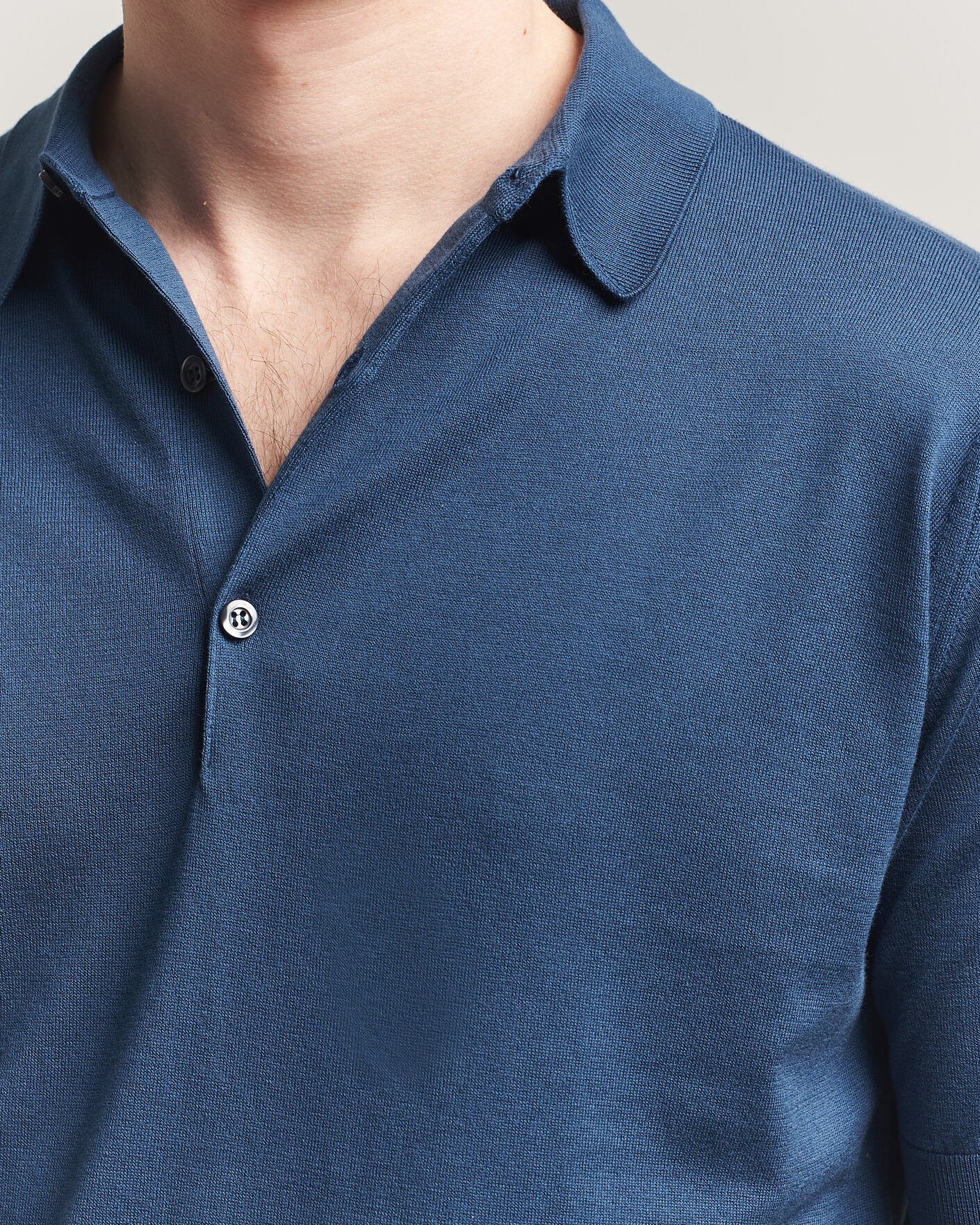 Herre | Pikéer | John Smedley | Adrian Slim Fit Sea Island Cotton Polo Delft Blue