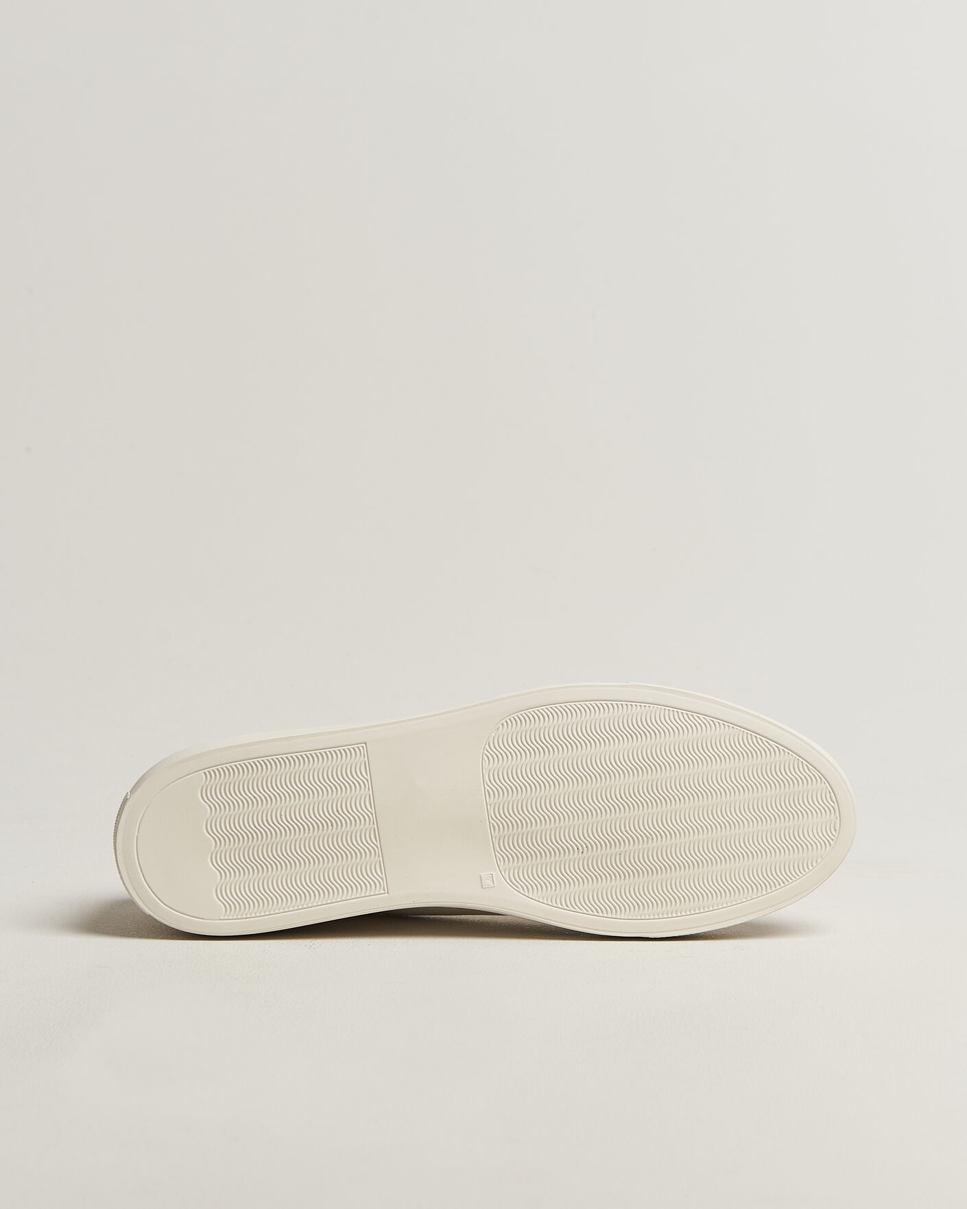 Herre | Sneakers | Common Projects | Original Achilles Grained Leather Sneaker Off White