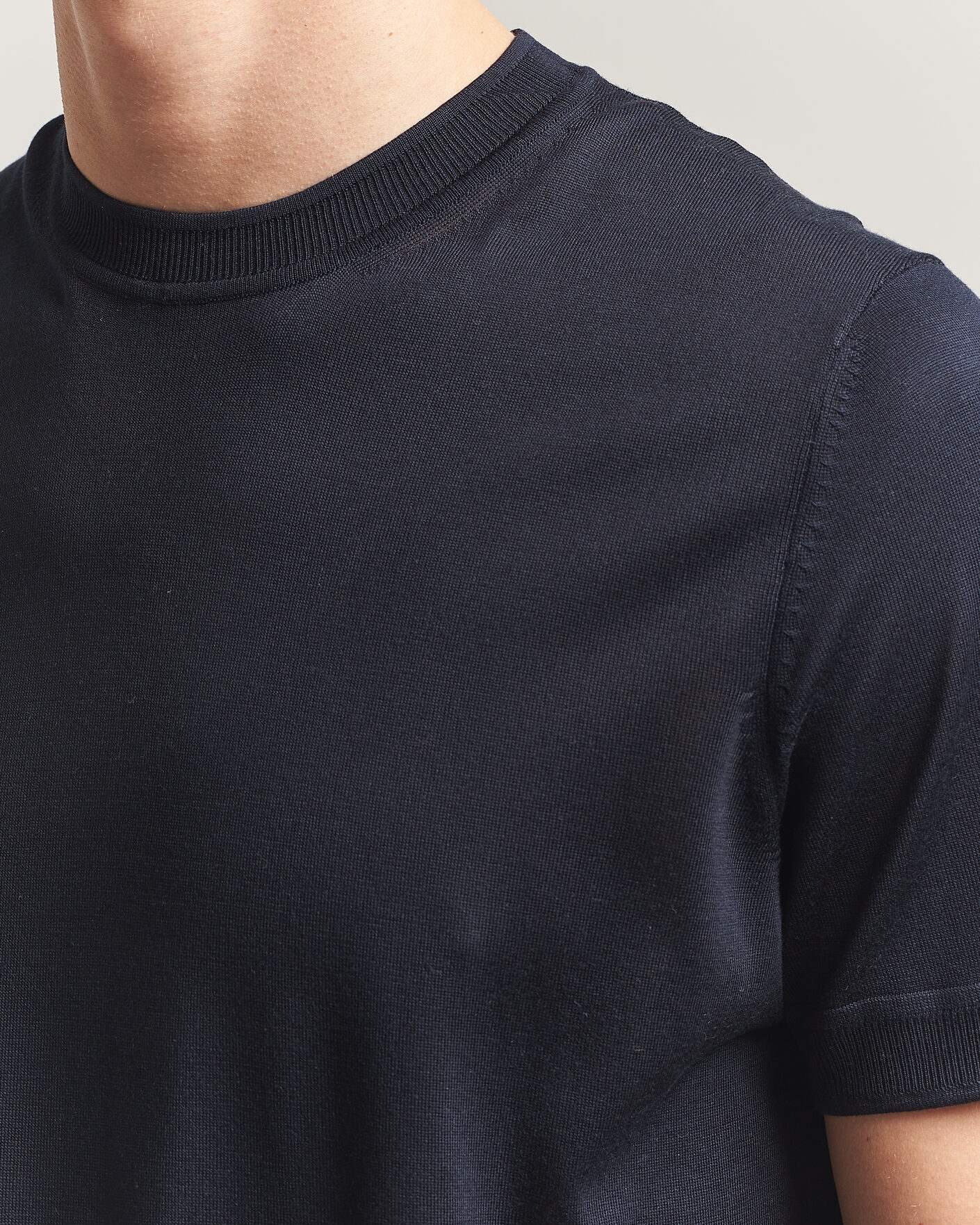 Herre | T-Shirts | BOSS CAMEL | Nottano Silk Knitted T-Shirt Dark Blue