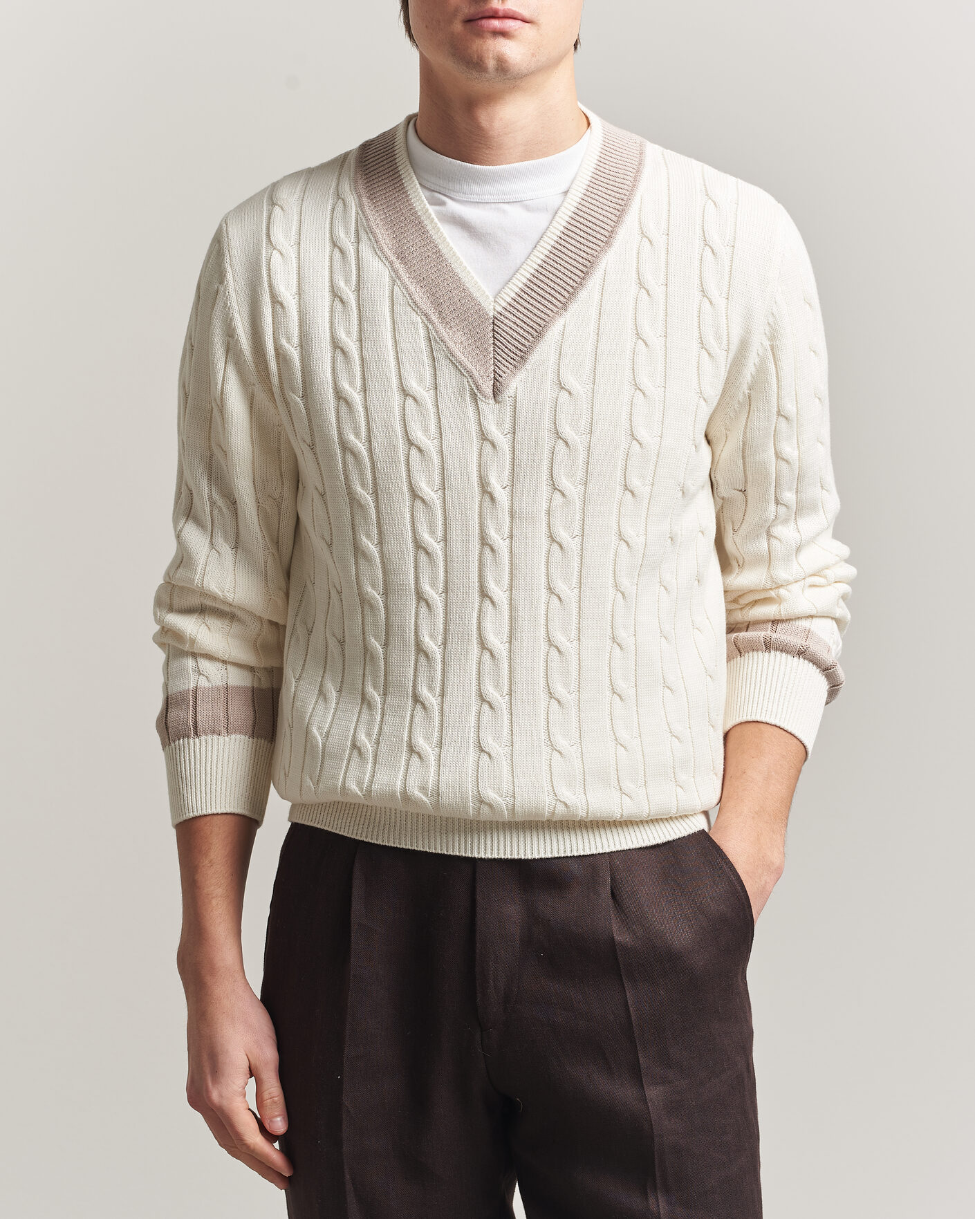 Herre | Gensere | Morgano | Cable Knitted Cotton V-Neck White/Beige
