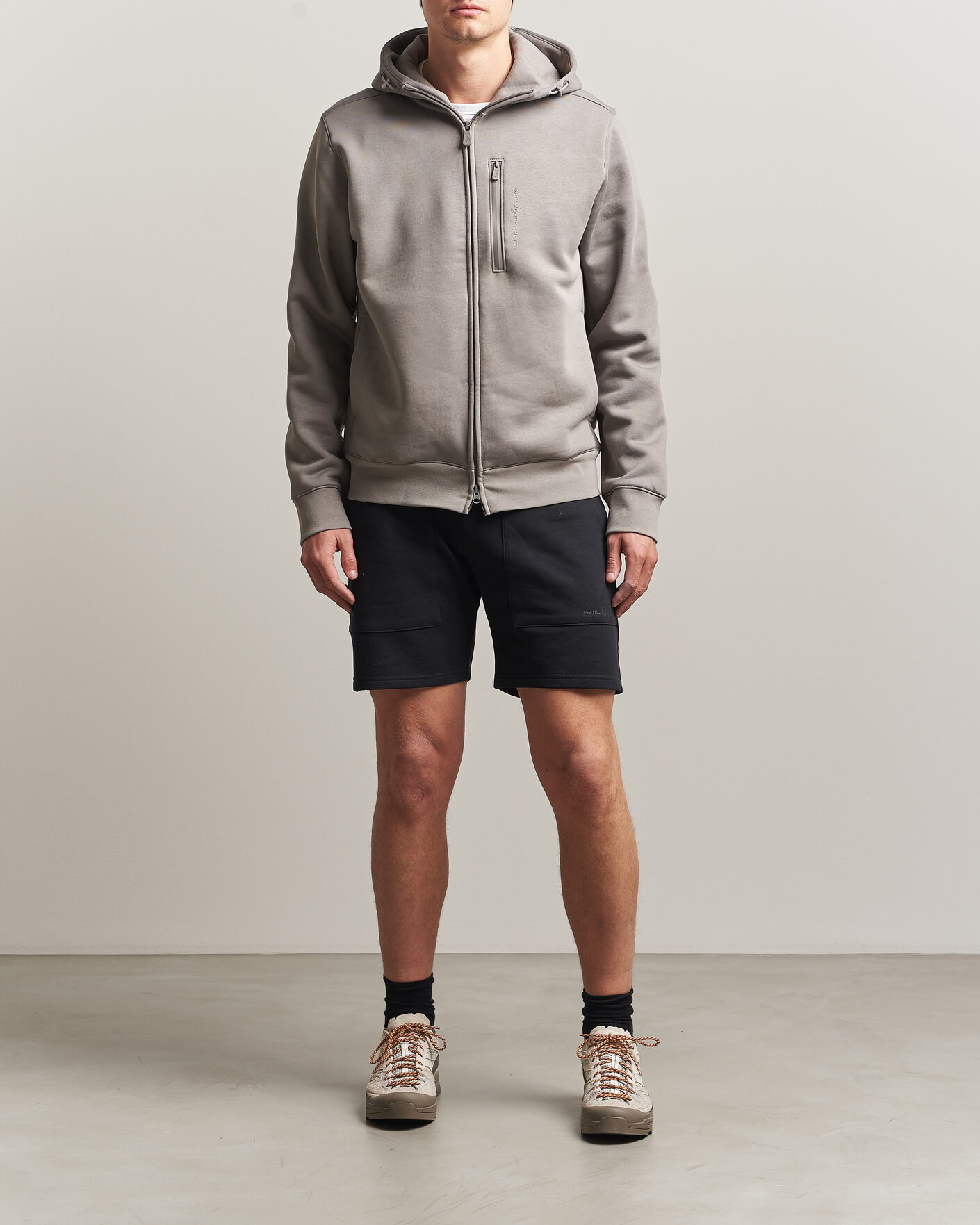 Herre | Gensere | Sail Racing | Bowman Monochrome Full Zip Hoodie Oyster
