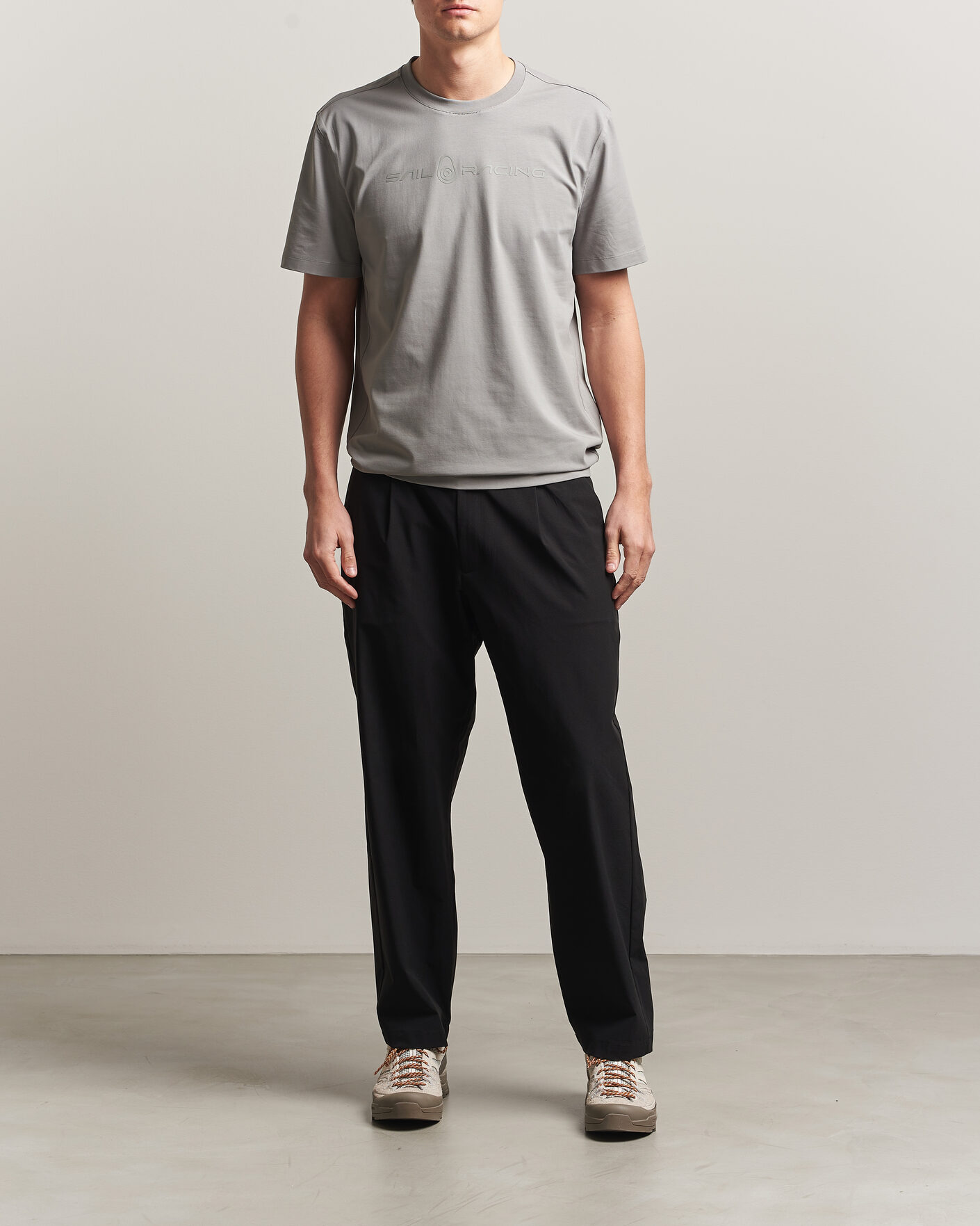 Herre | T-Shirts | Sail Racing | Bowman Monochrome T-Shirt Oyster