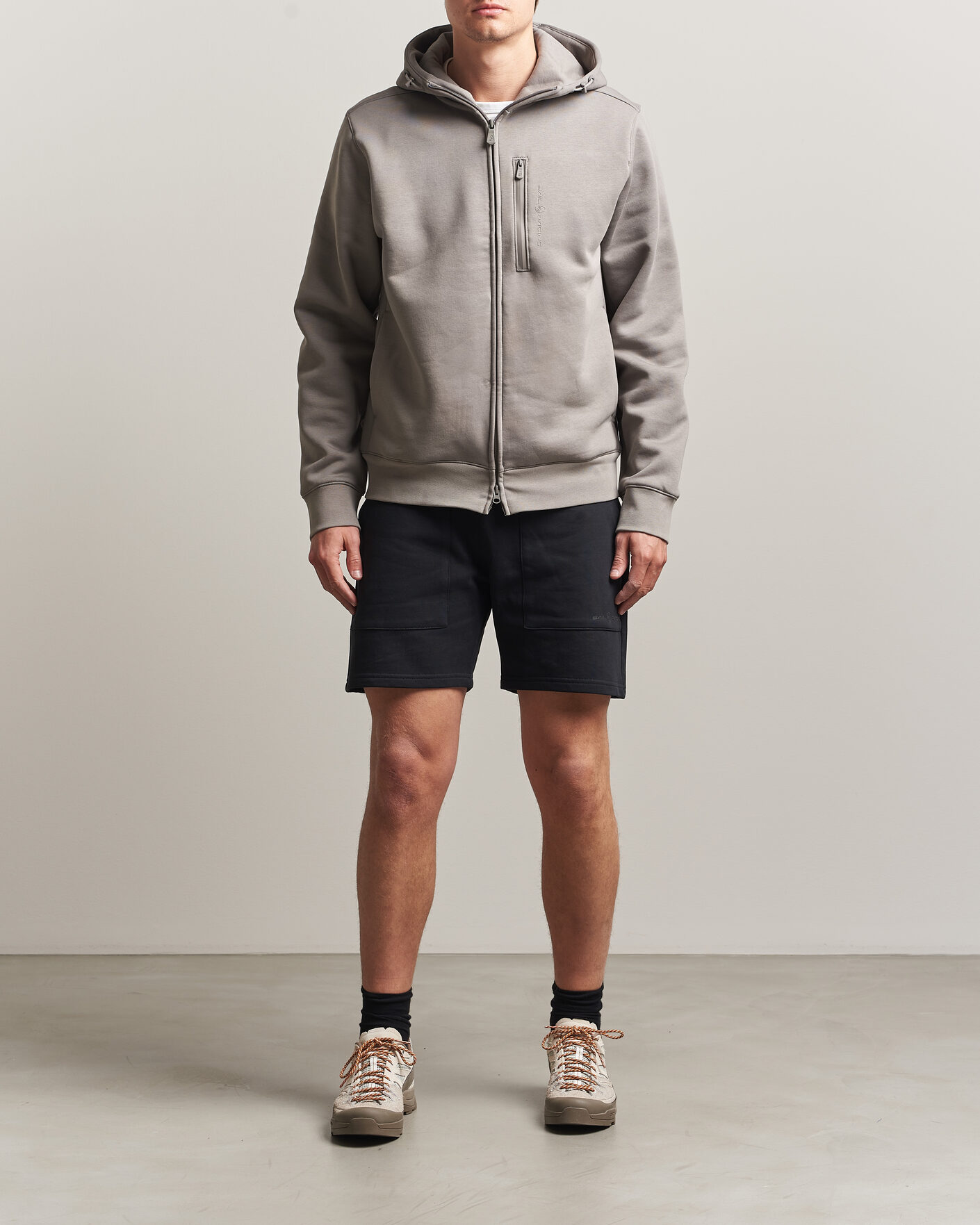 Herre | Shorts | Sail Racing | Bowman Monochrome Sweatshorts Carbon