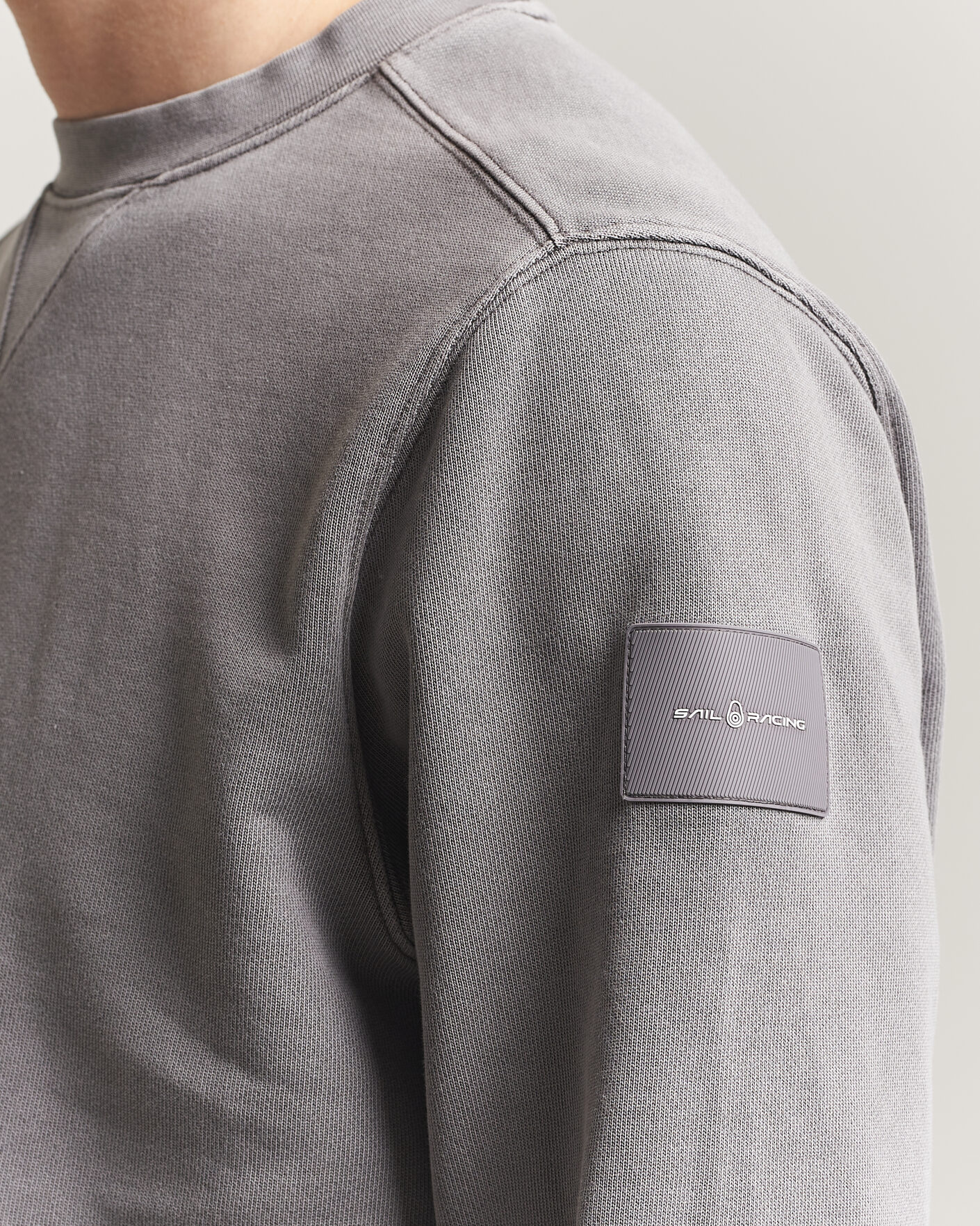 Herre | Gensere | Sail Racing | Wind Pigment Dyed Sweatshirt Frost Grey