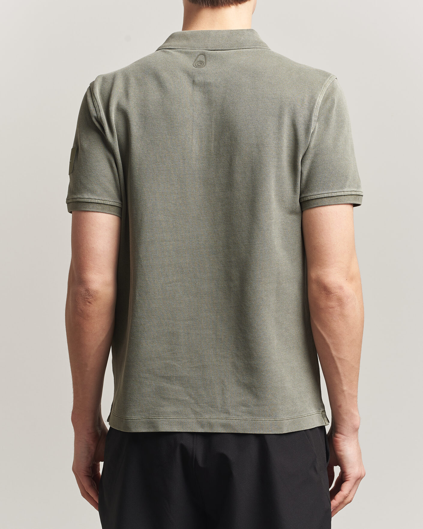 Herre | Pikéer | Sail Racing | Wind Pigment Dyed Polo Mud Green