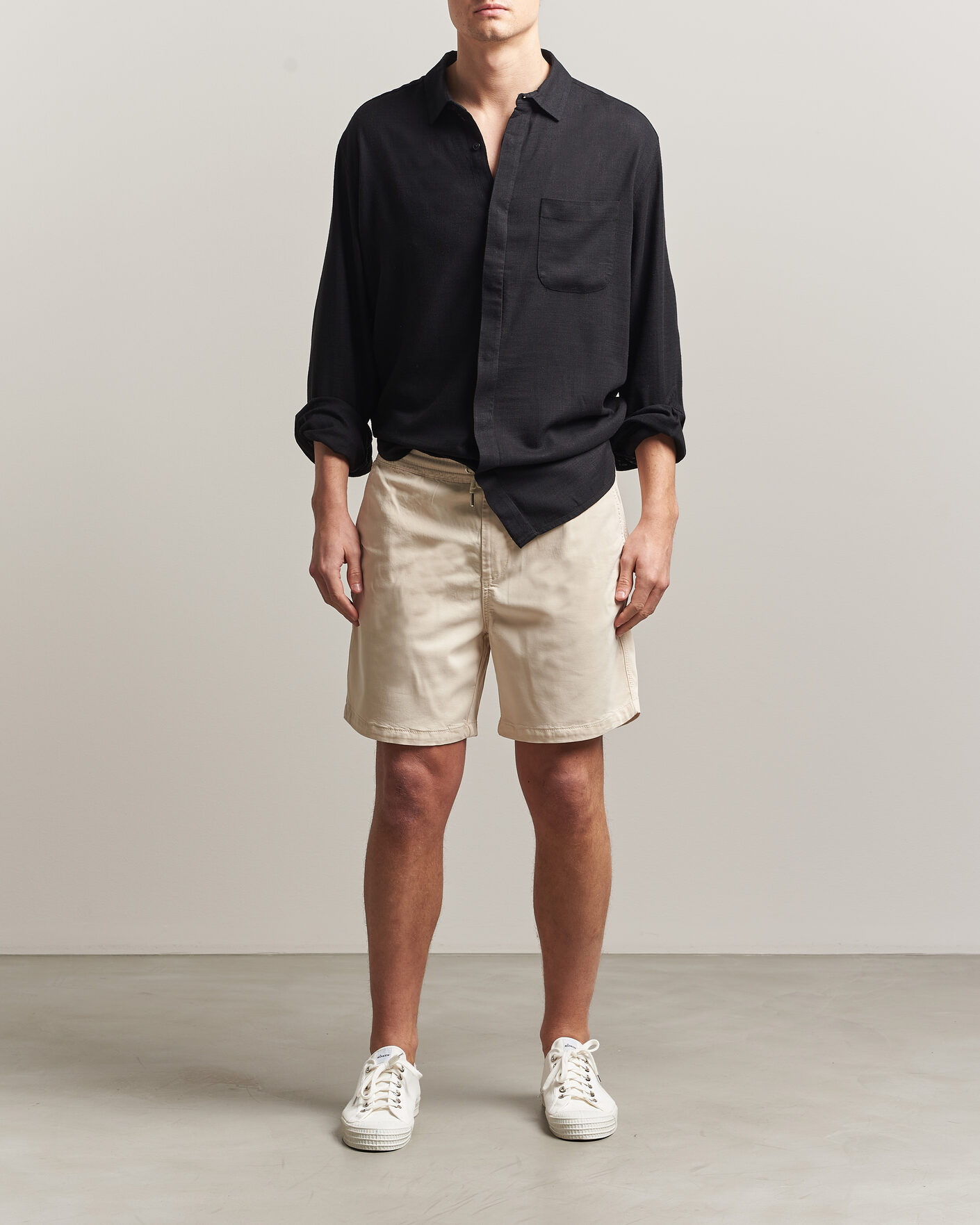 Herre | Skjorter | KnowledgeCotton Apparel | Linen/Lycell Relaxed Long Sleeve Shirt Black