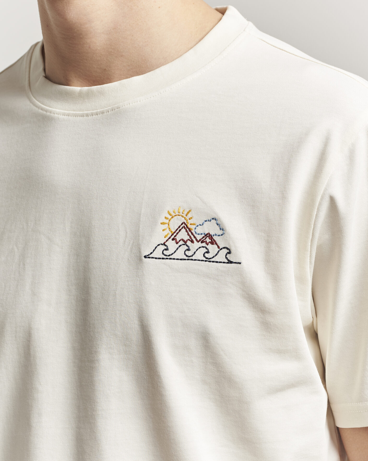 Herre | T-Shirts | KnowledgeCotton Apparel | Chest Print T-Shirt Egret