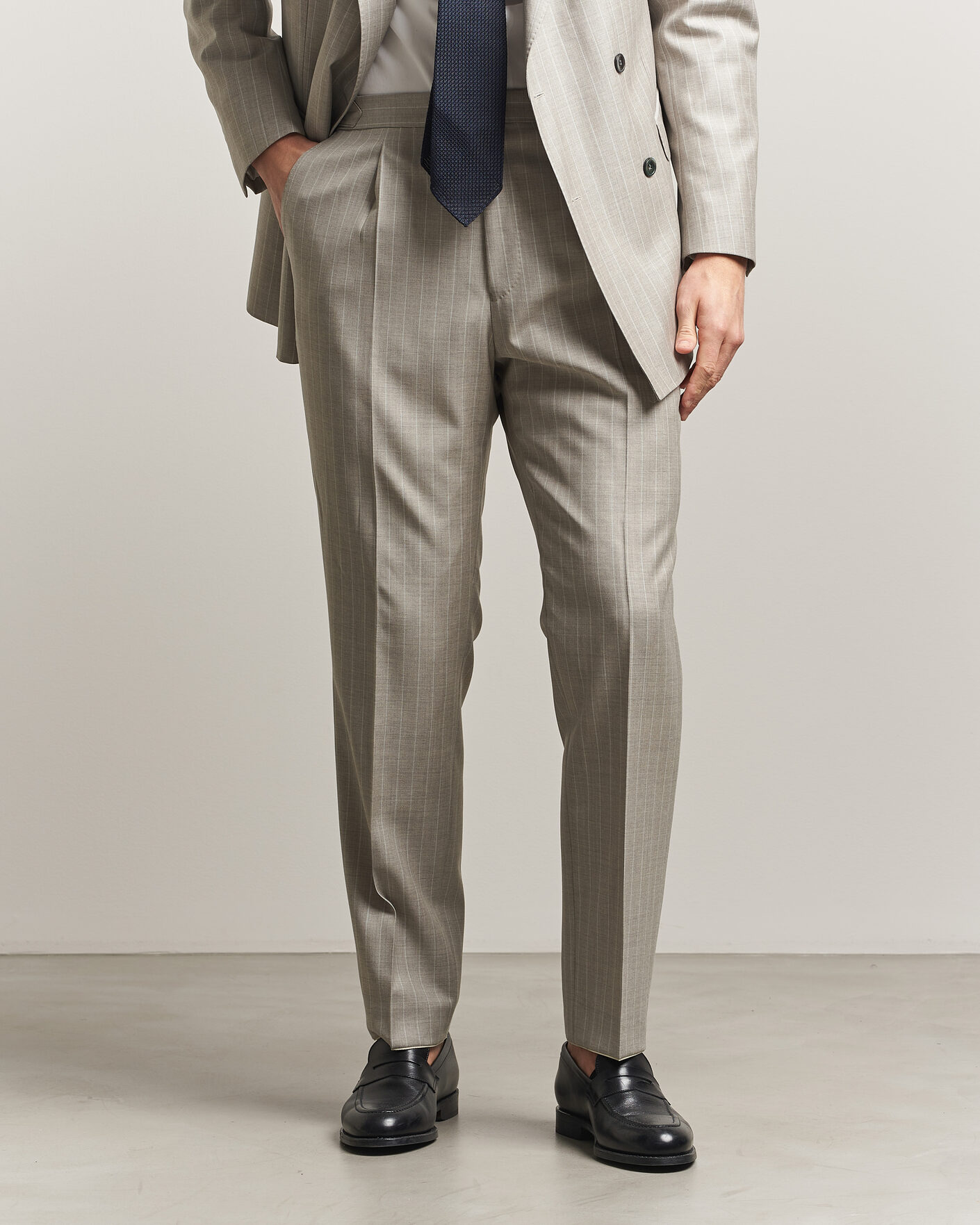 Herre | Bukser | Oscar Jacobson | Delon Striped Wool Trousers Beige