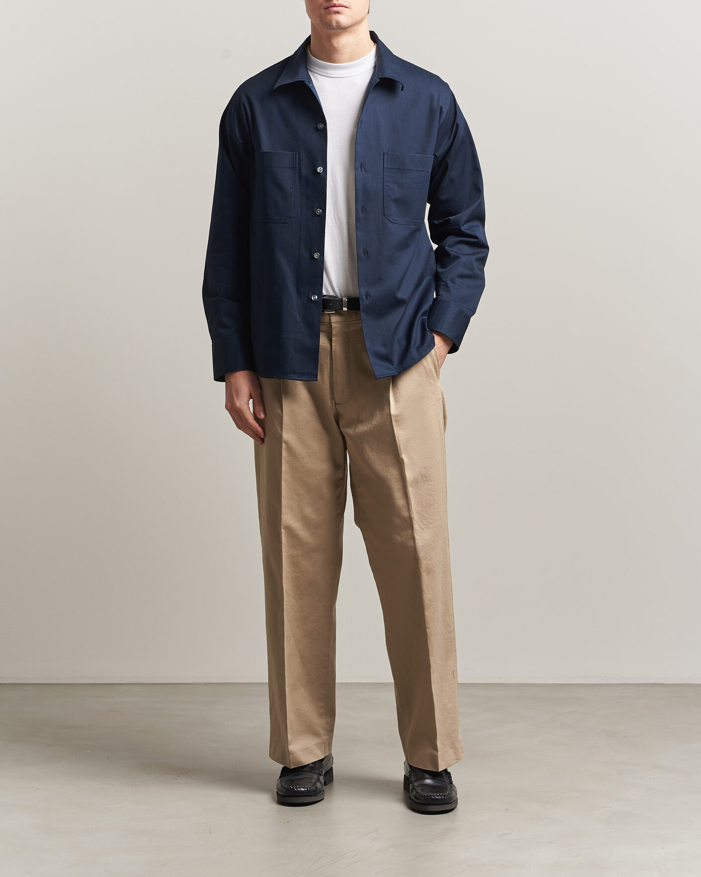 Herre | Skjorter | Oscar Jacobson | Straight Fit Bowling Collar Cotton Shirt Navy