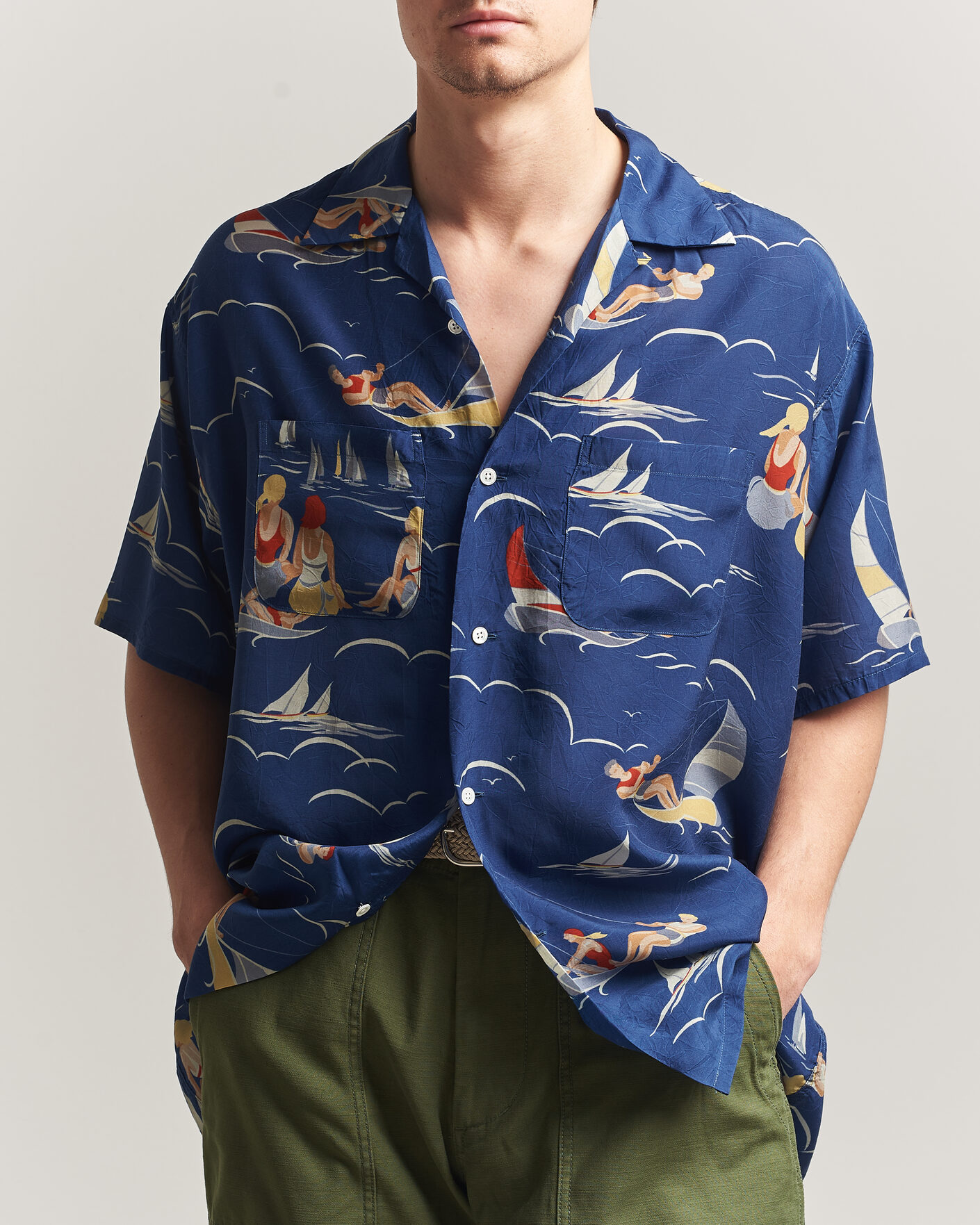 Herre | Skjorter | BEAMS PLUS | Holiday Print Camp Shirt Navy