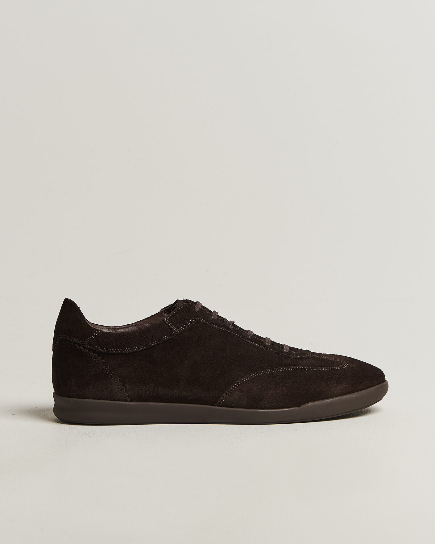 Herre | Sneakers | Loake 1880 | Mayfair Suede Dress Sneaker Dark Brown