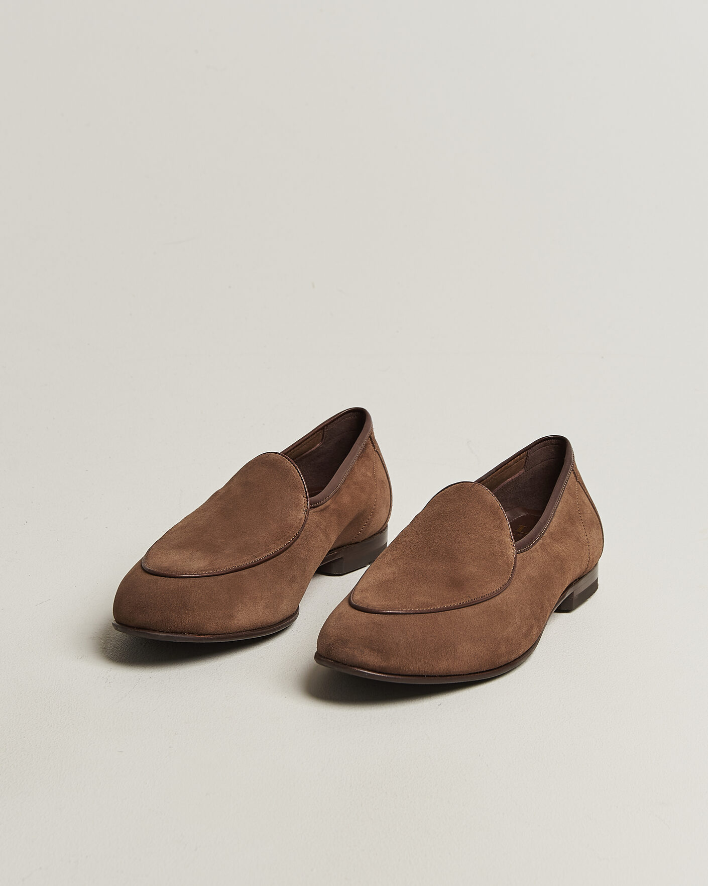 Herre | Loafers | Loake 1880 | Belgrave Suede Belgian Loafer Flint