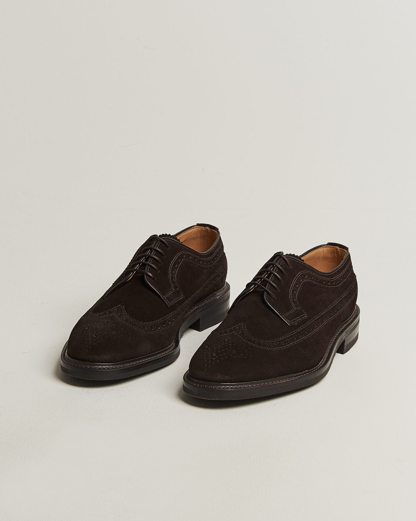 Herre | Derbys | Loake Shoemakers | Sovereign Longwing Suede Derby Dark Brown