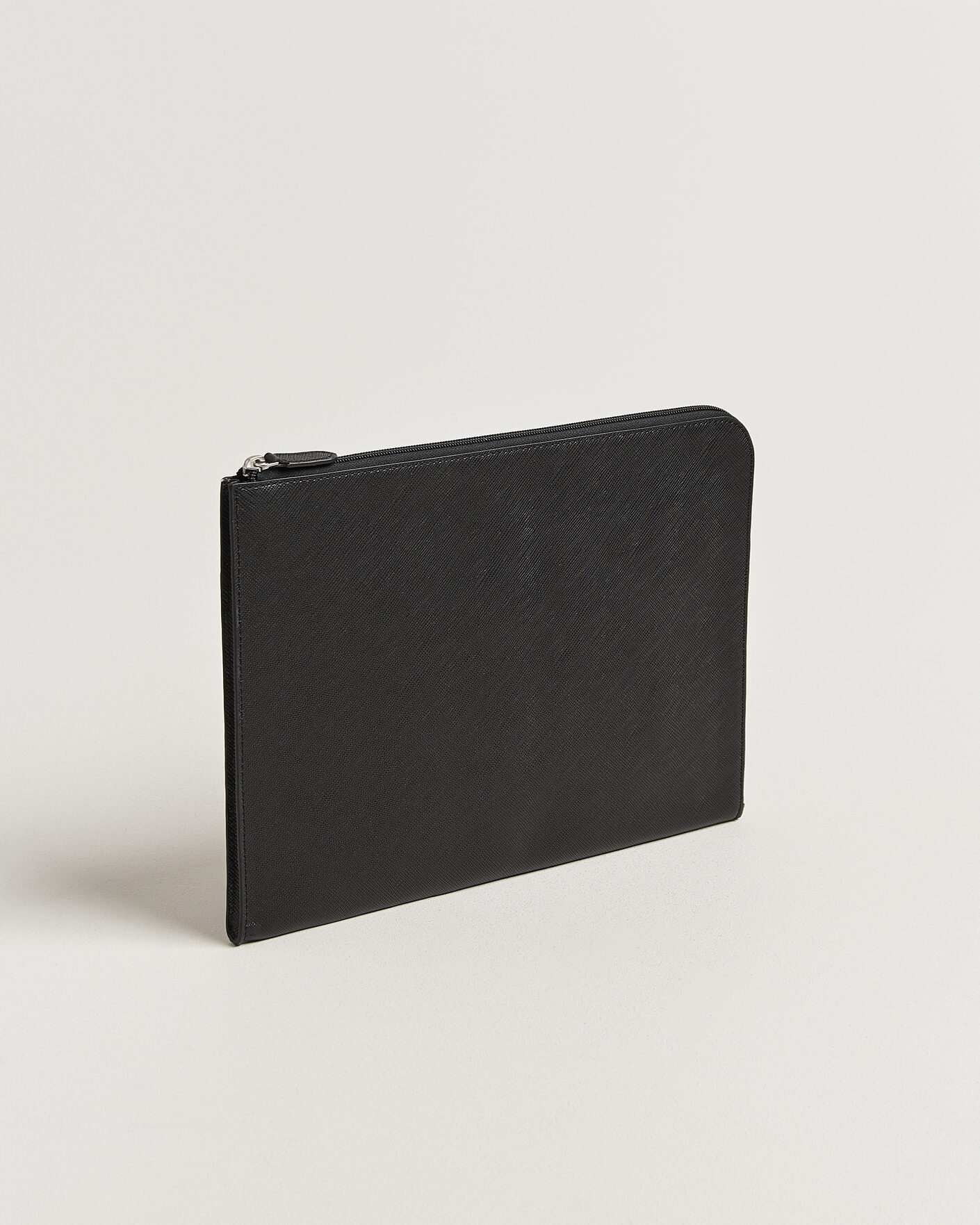 Herre | Vesker | Loake Shoemakers | Gresham Grain Leather Laptop Cover Black