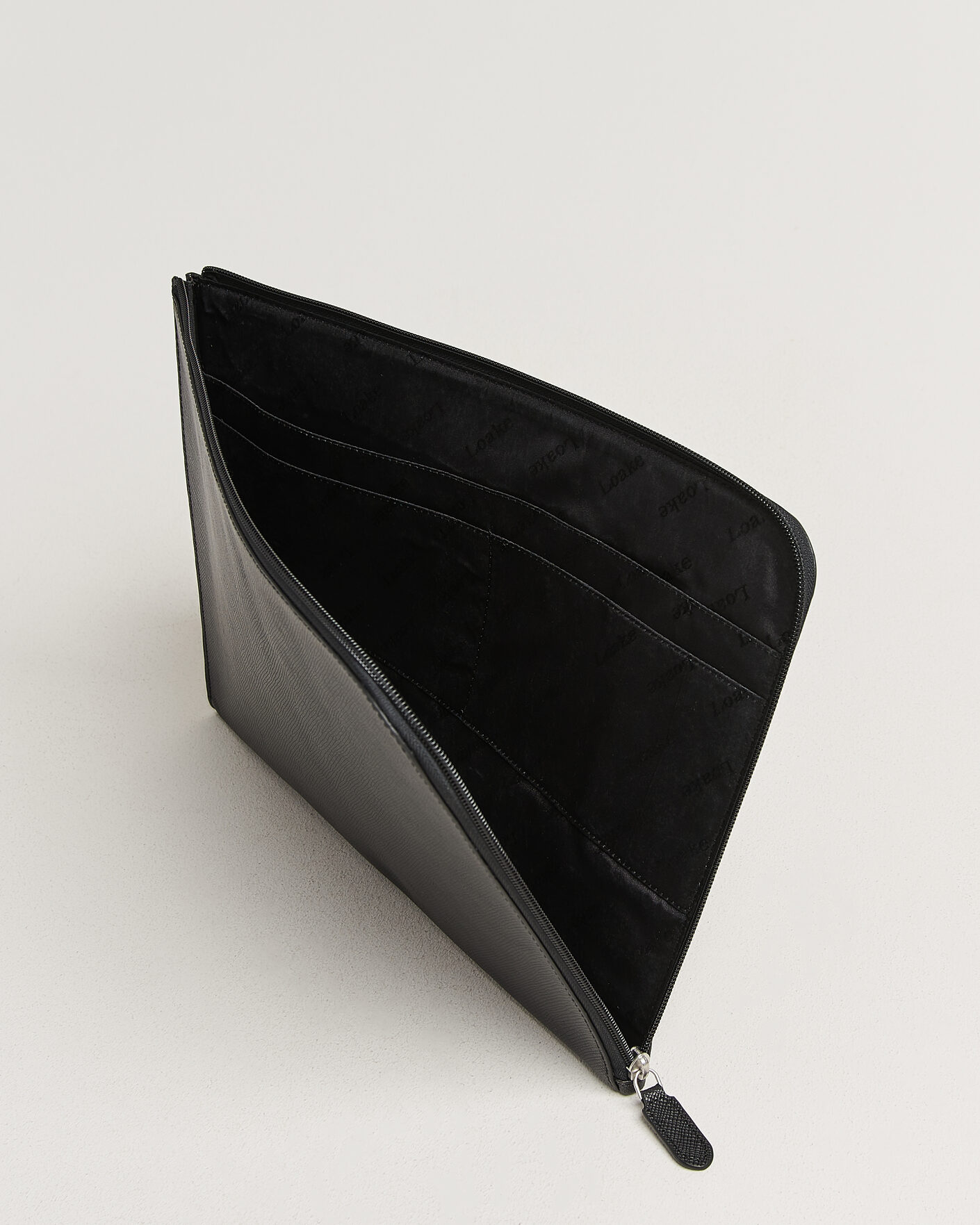 Herre | Vesker | Loake Shoemakers | Gresham Grain Leather Laptop Cover Black