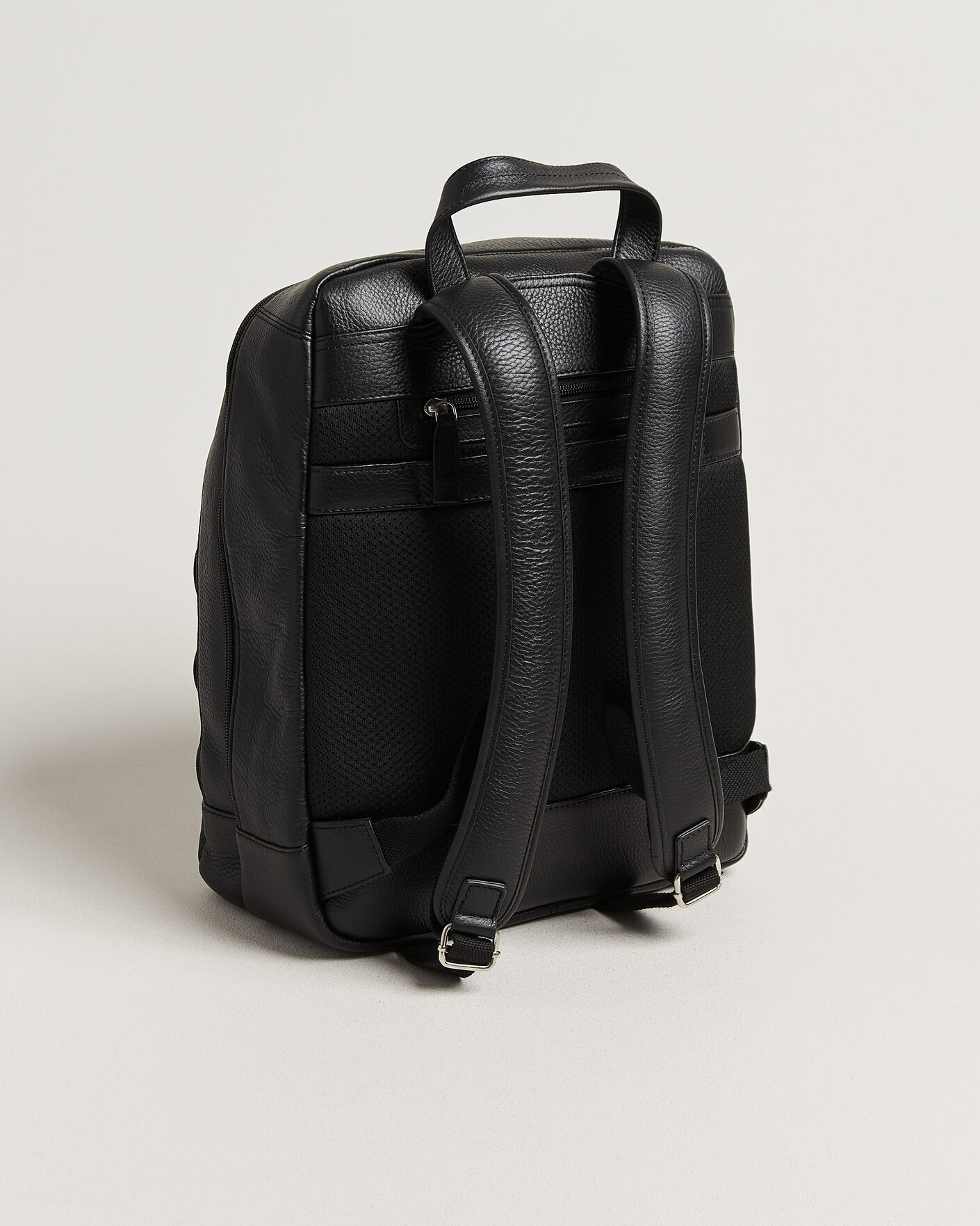 Herre | Vesker | Loake Shoemakers | Waterloo Grained Leather Backpack Black