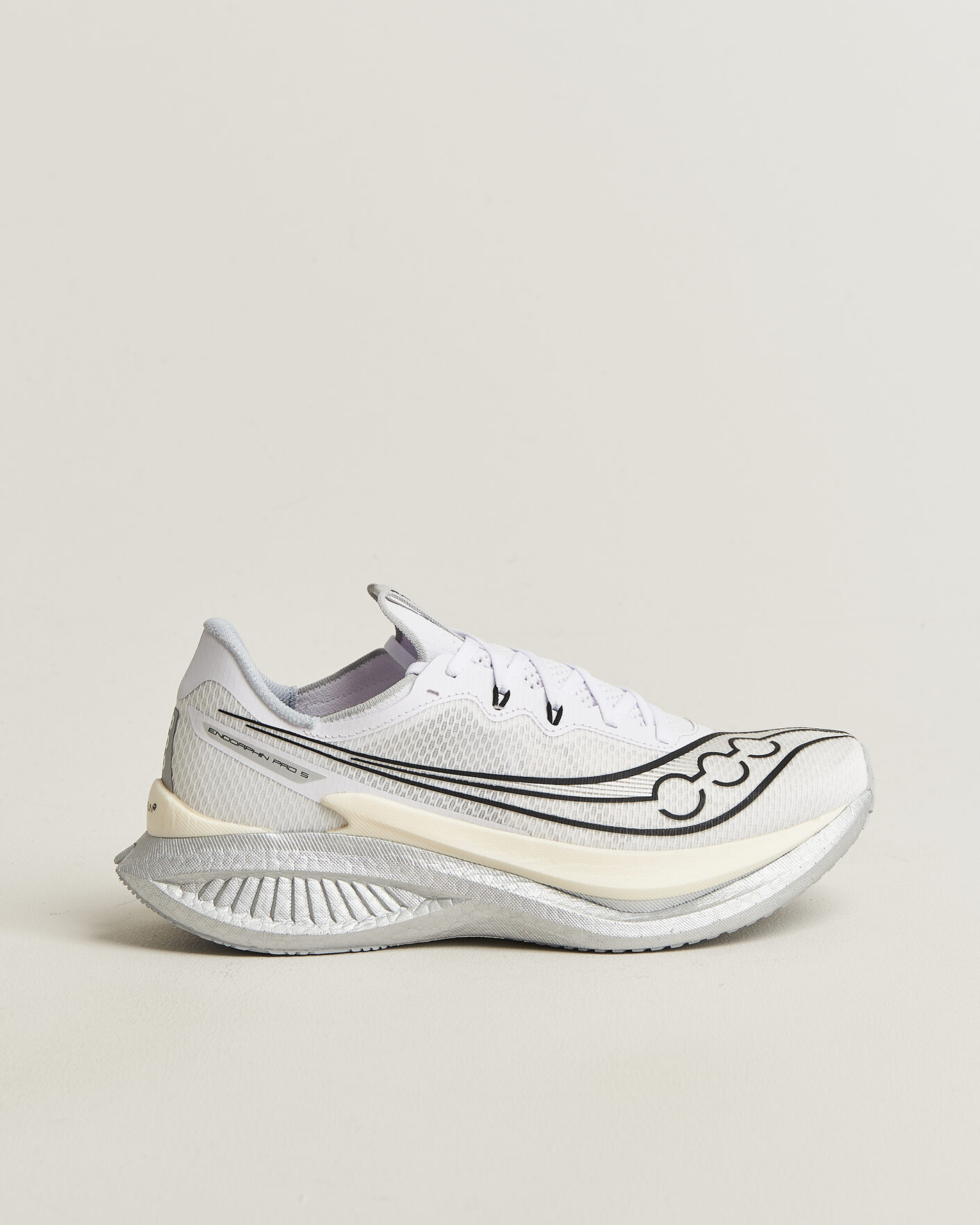 Herre | Løpesko | Saucony | Endorphin Pro 5 White/Black