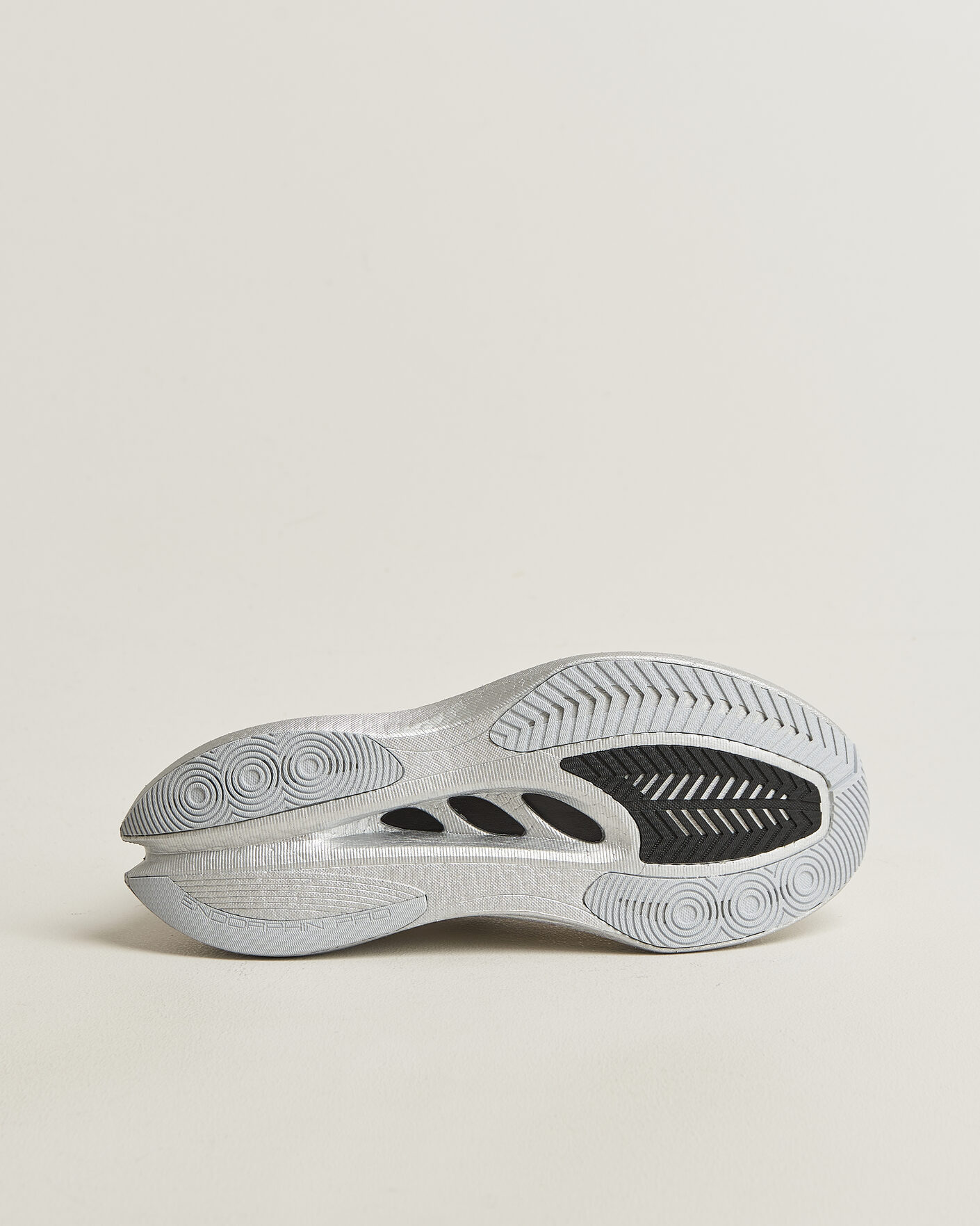 Herre | Løpesko | Saucony | Endorphin Pro 5 White/Black