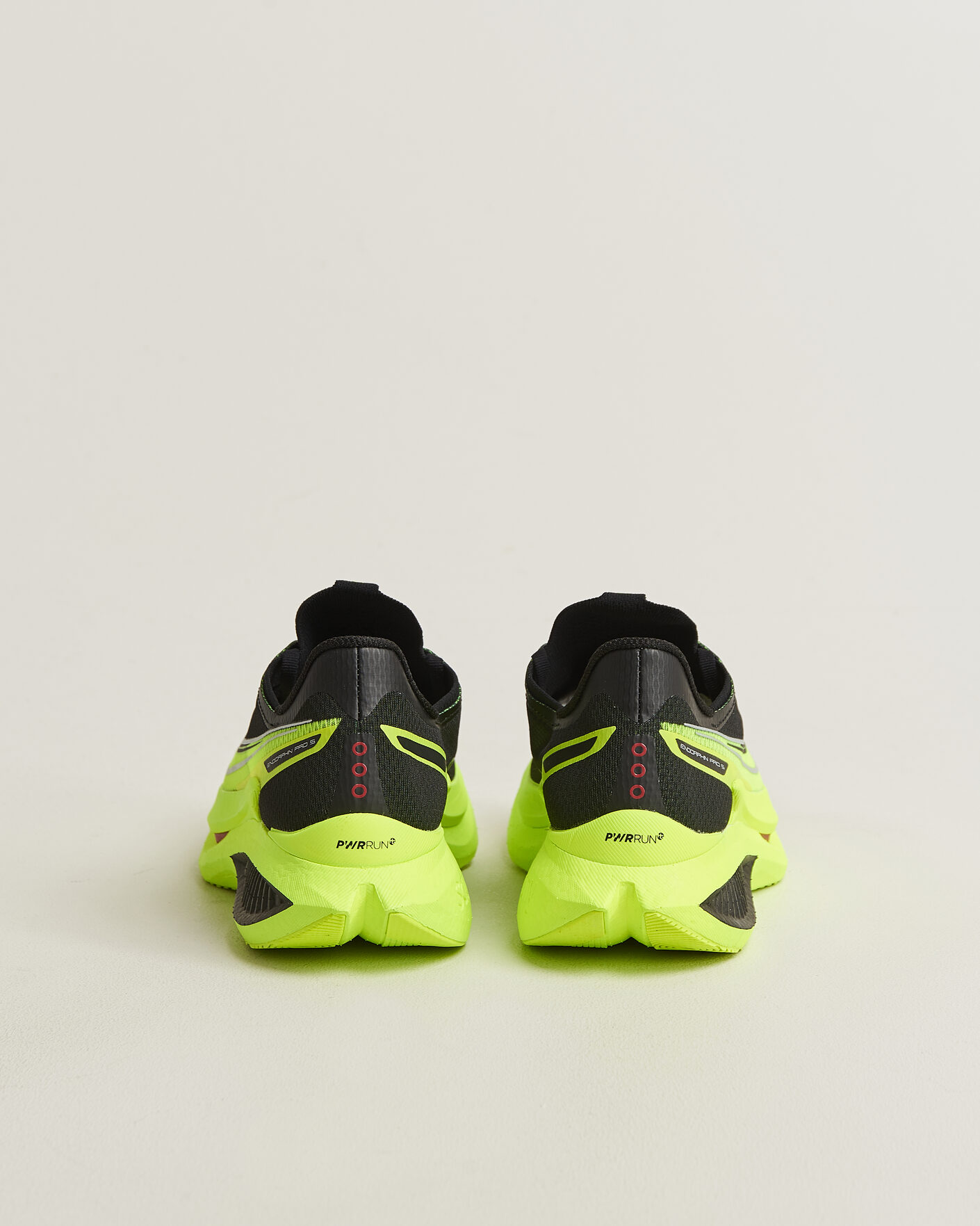 Herre | Løpesko | Saucony | Endorphin Pro 5 Black/Shock