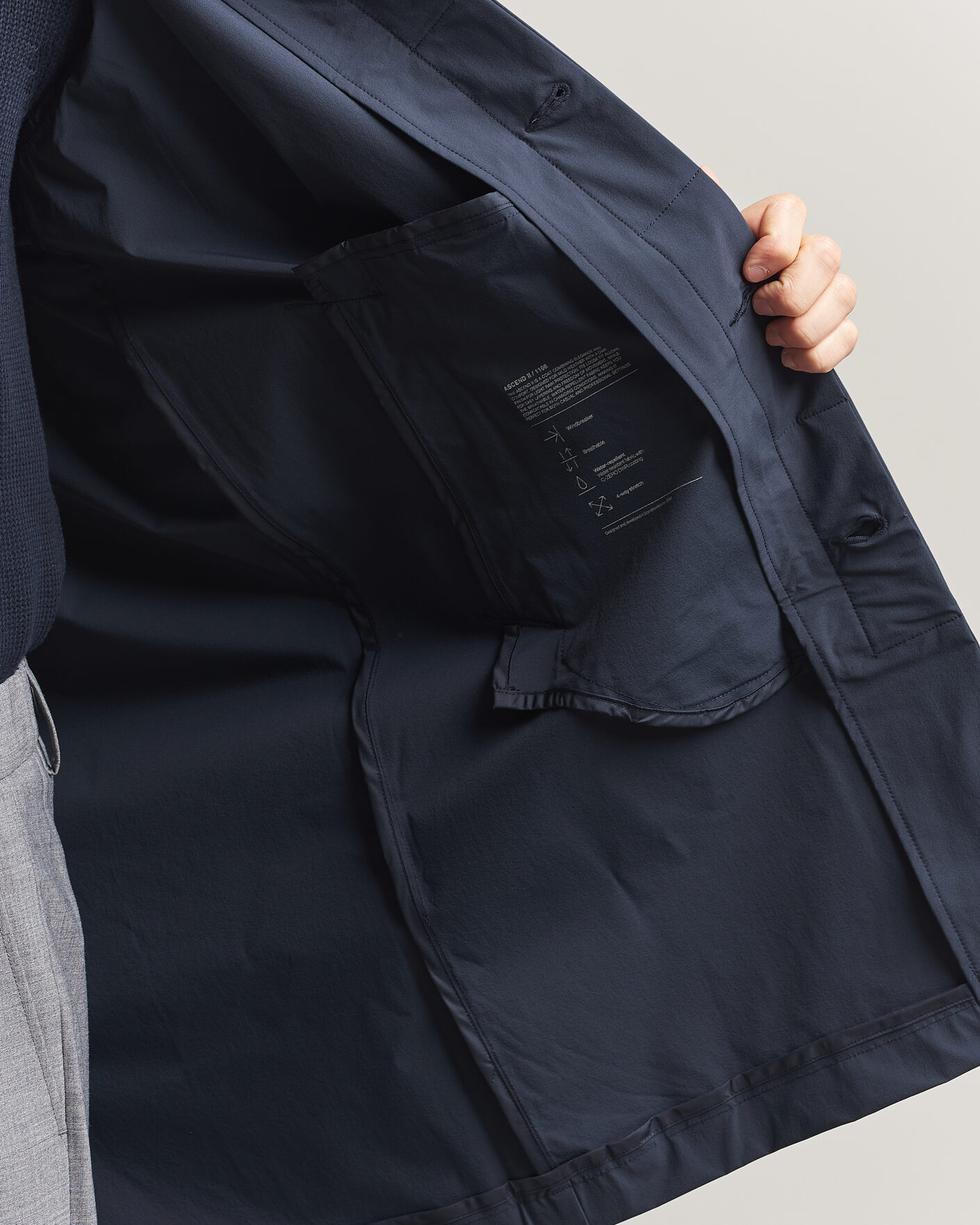 Herre | Jakker | Scandinavian Edition | Ascend II Lightweight Coat Navy