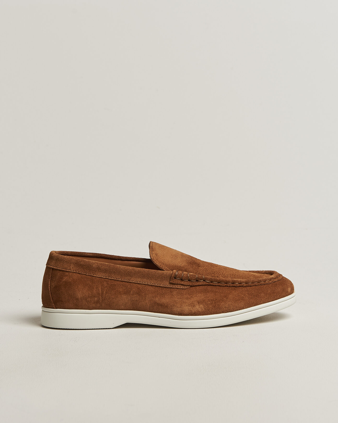 Herre | Loafers | Charles Tyrwhitt | Suede Slip On Loafers Light Brown