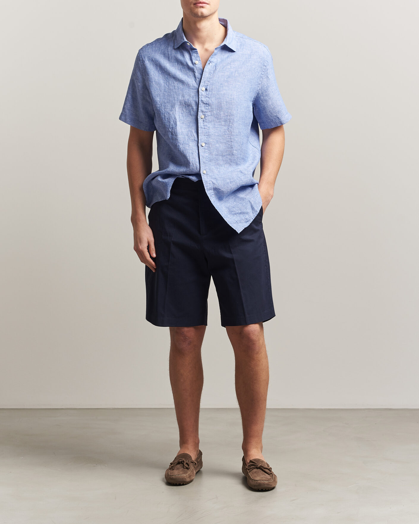 Herre | Skjorter | Charles Tyrwhitt | Pure Linen Short Sleeve Slim Fit Shirt Cornflower Blue