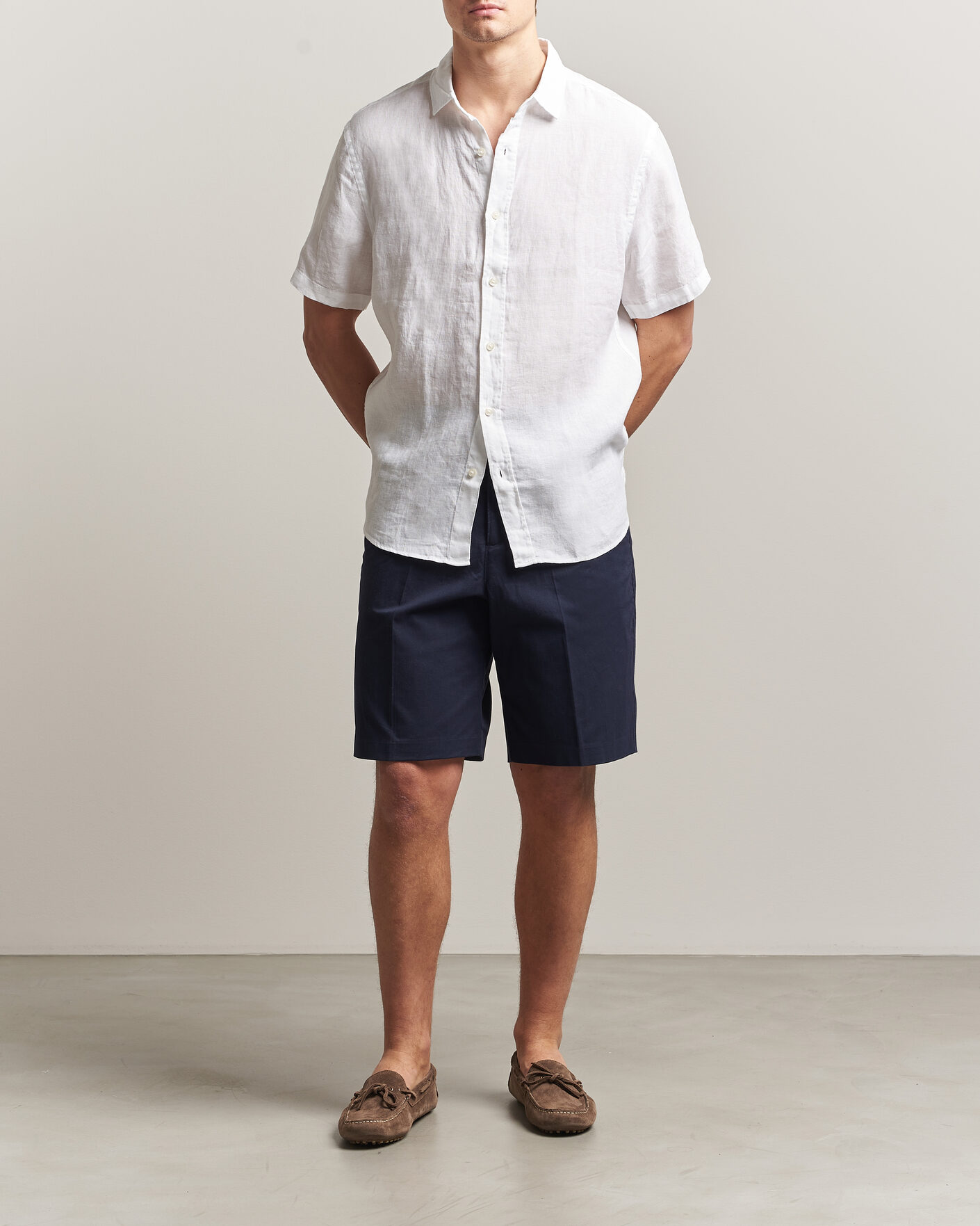Herre | Skjorter | Charles Tyrwhitt | Pure Linen Short Sleeve Slim Fit Shirt White