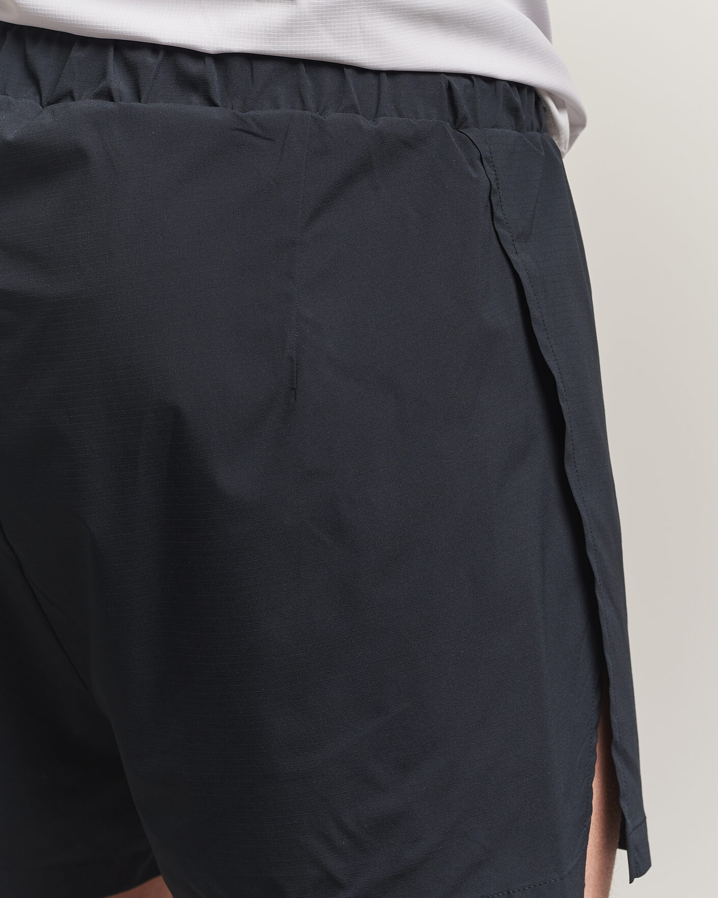 Herre | Shorts | Houdini | Pace Split Shorts True Black