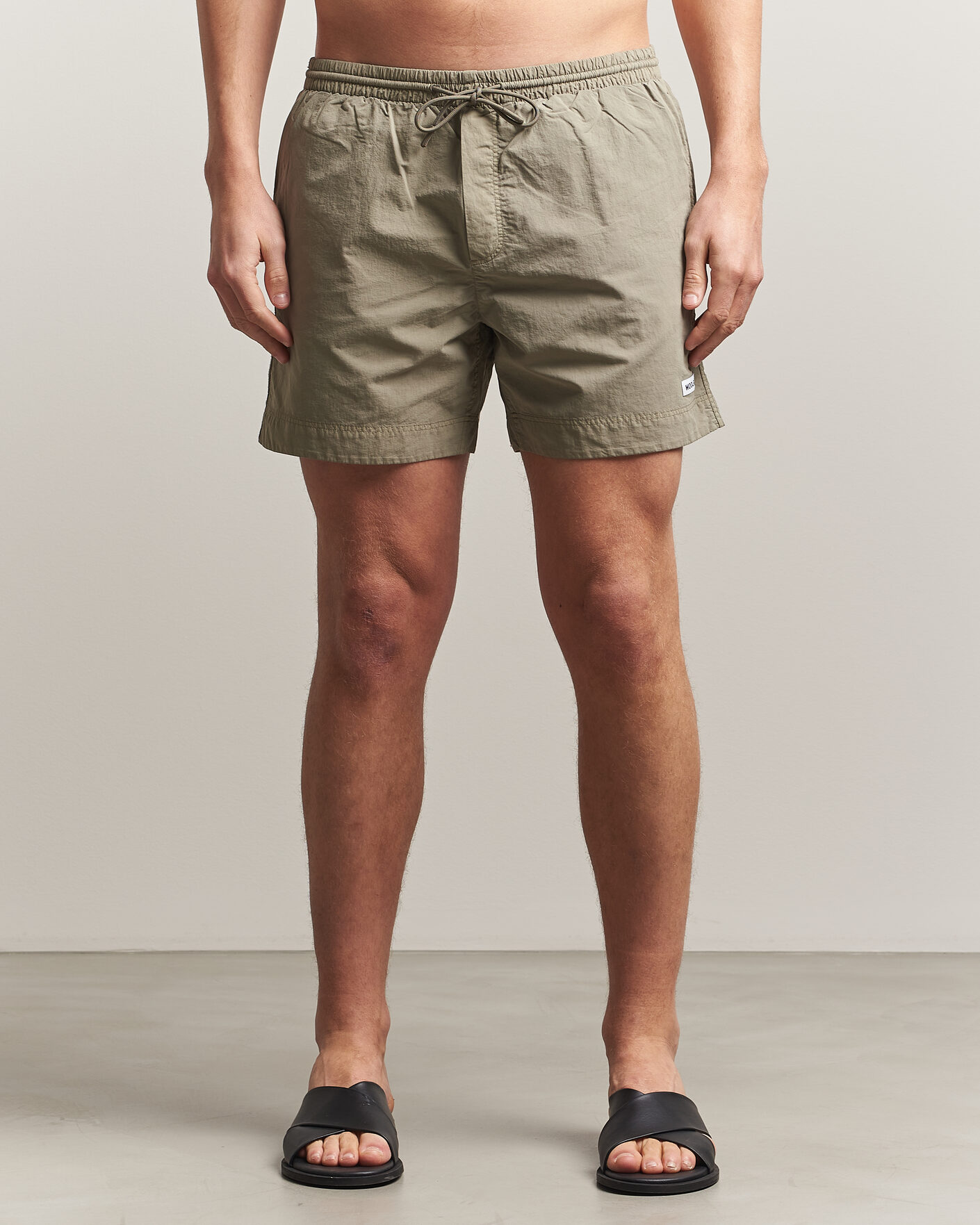 Herre | Badeshorts | Woolrich | Solid Garment Dyed Swimshorts Smokey Olive