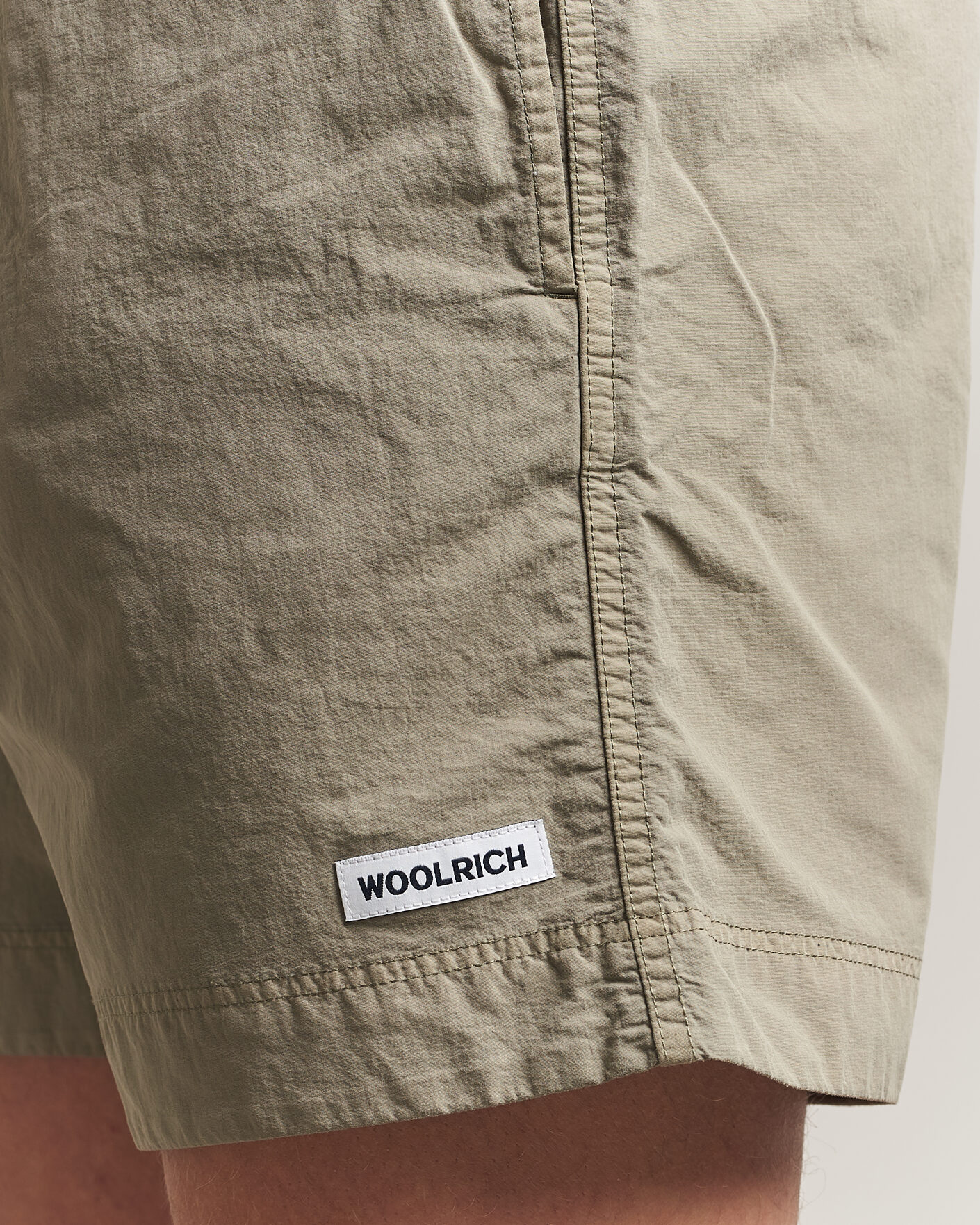 Herre | Woolrich Solid Garment Dyed Swimshorts Smokey Olive | Woolrich | Solid Garment Dyed Swimshorts Smokey Olive