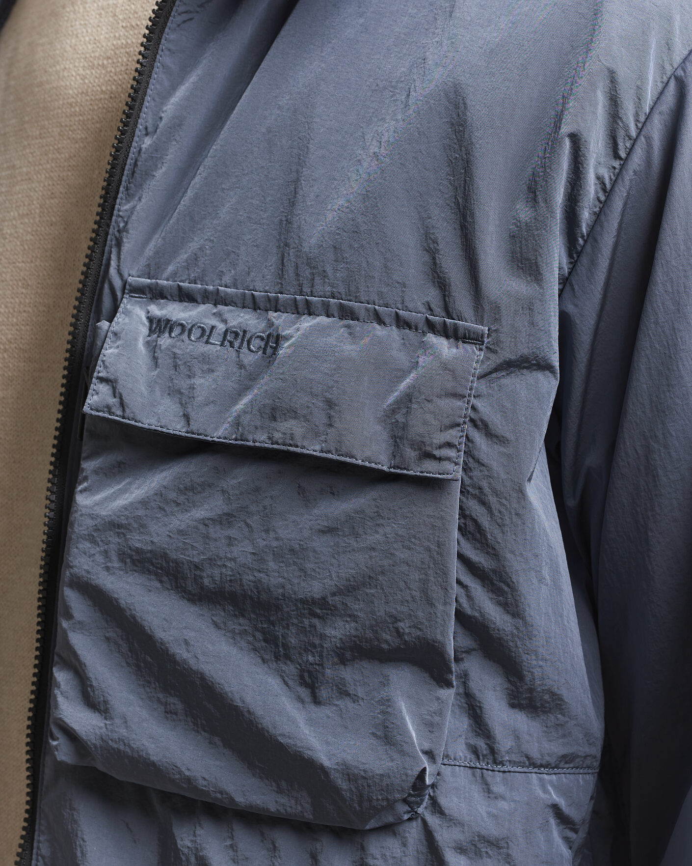 Herre | Jakker | Woolrich | Shiny Nylon Hooded Jacket Grisaille