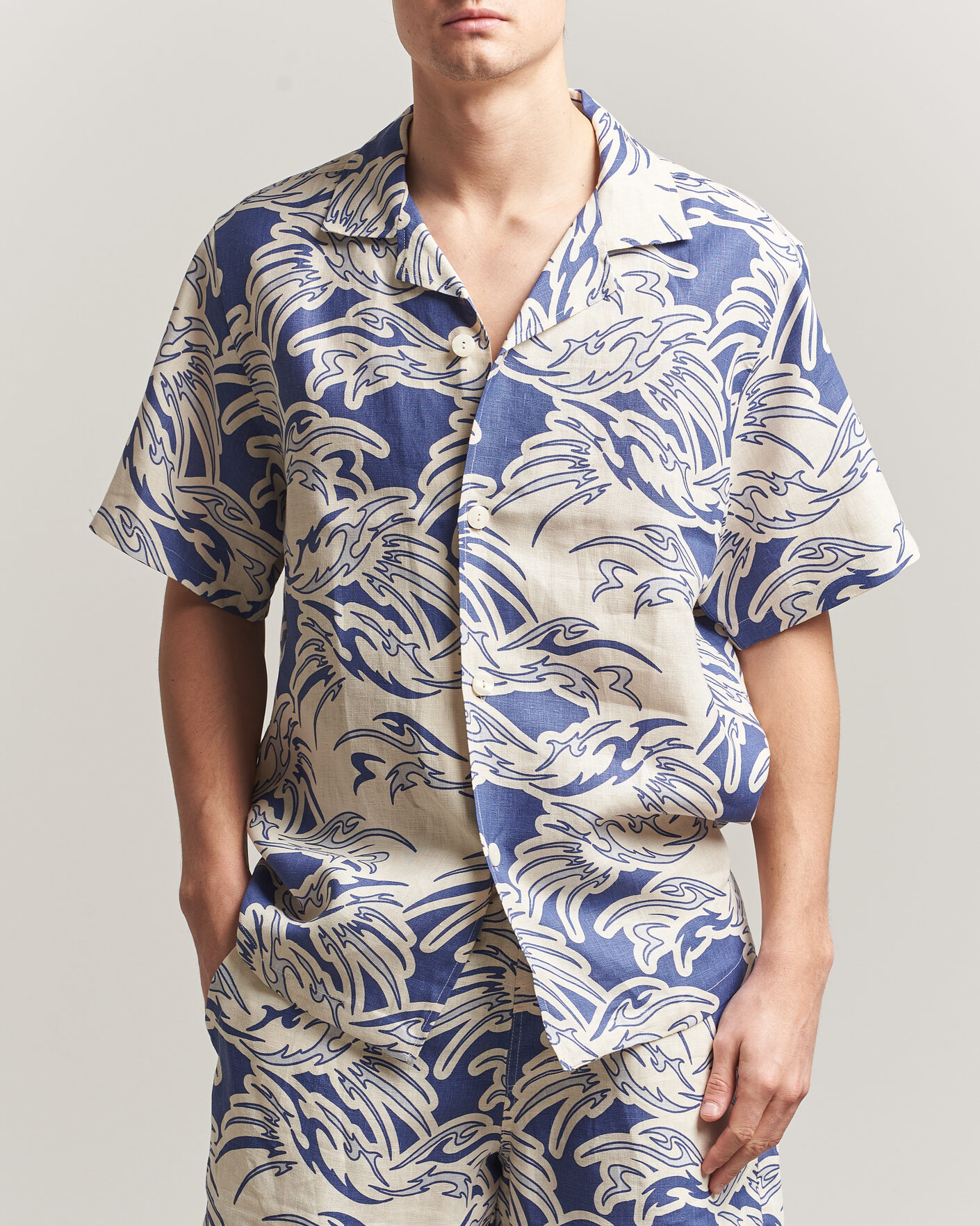 Herre | Skjorter | OAS | Cuba Short Sleeve Printed Linen Shirt Rouge Blue