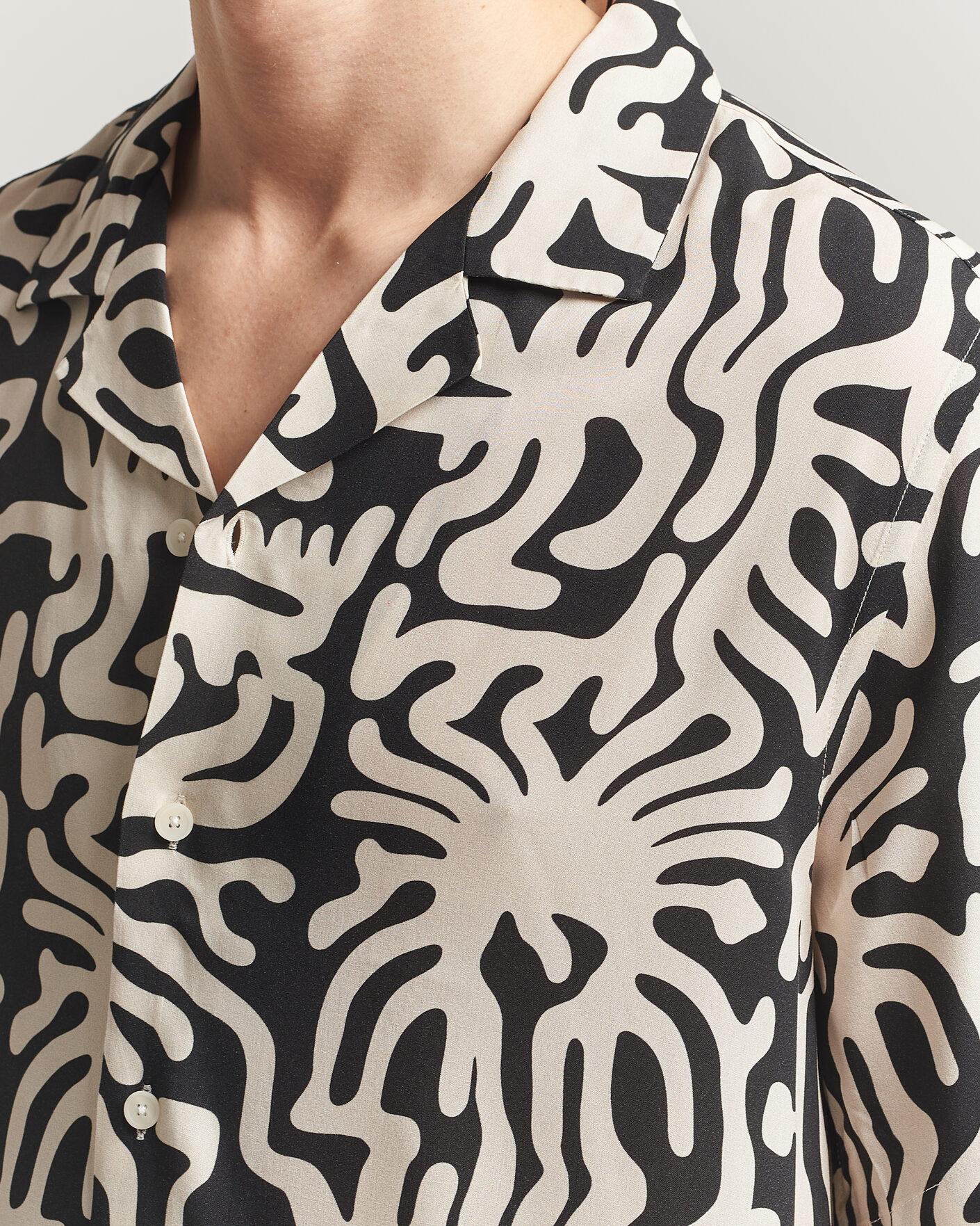 Herre | Skjorter | OAS | Rocco Viscose Short Sleeve Shirt Loefy