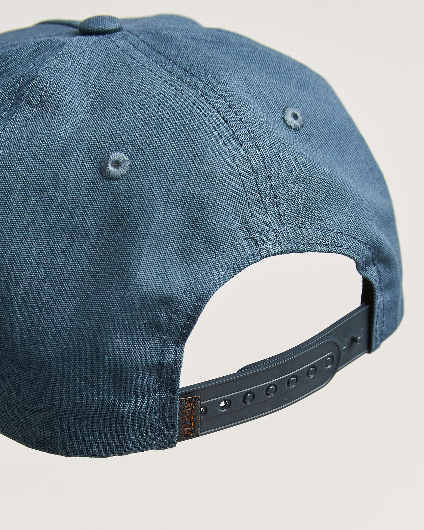 Herre | Hatter og capser | Filson | Deer Trucker Cap Dusty Blue